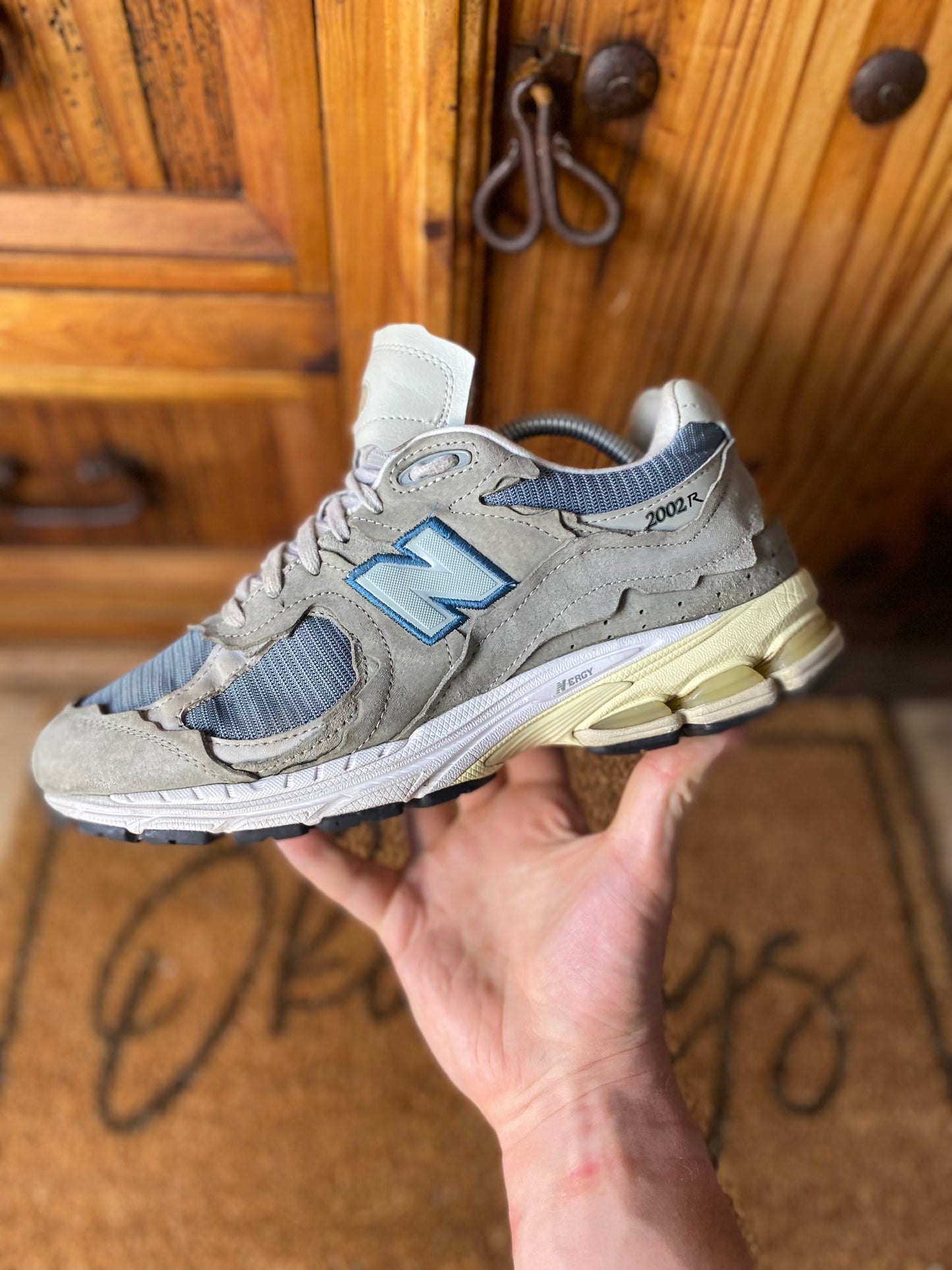 NEW BALANCE 2002R PROTECTION PACK ‘MIRAGE GREY’ - UK 9