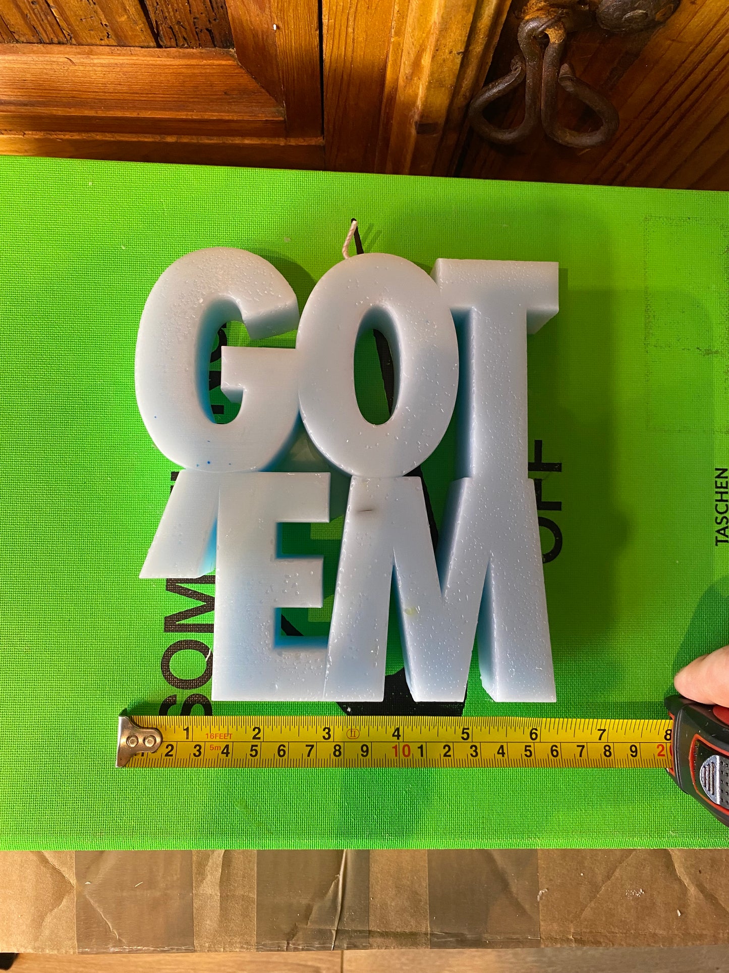 GOT EM’ SNEAKER CANDLE *scented* - #0019