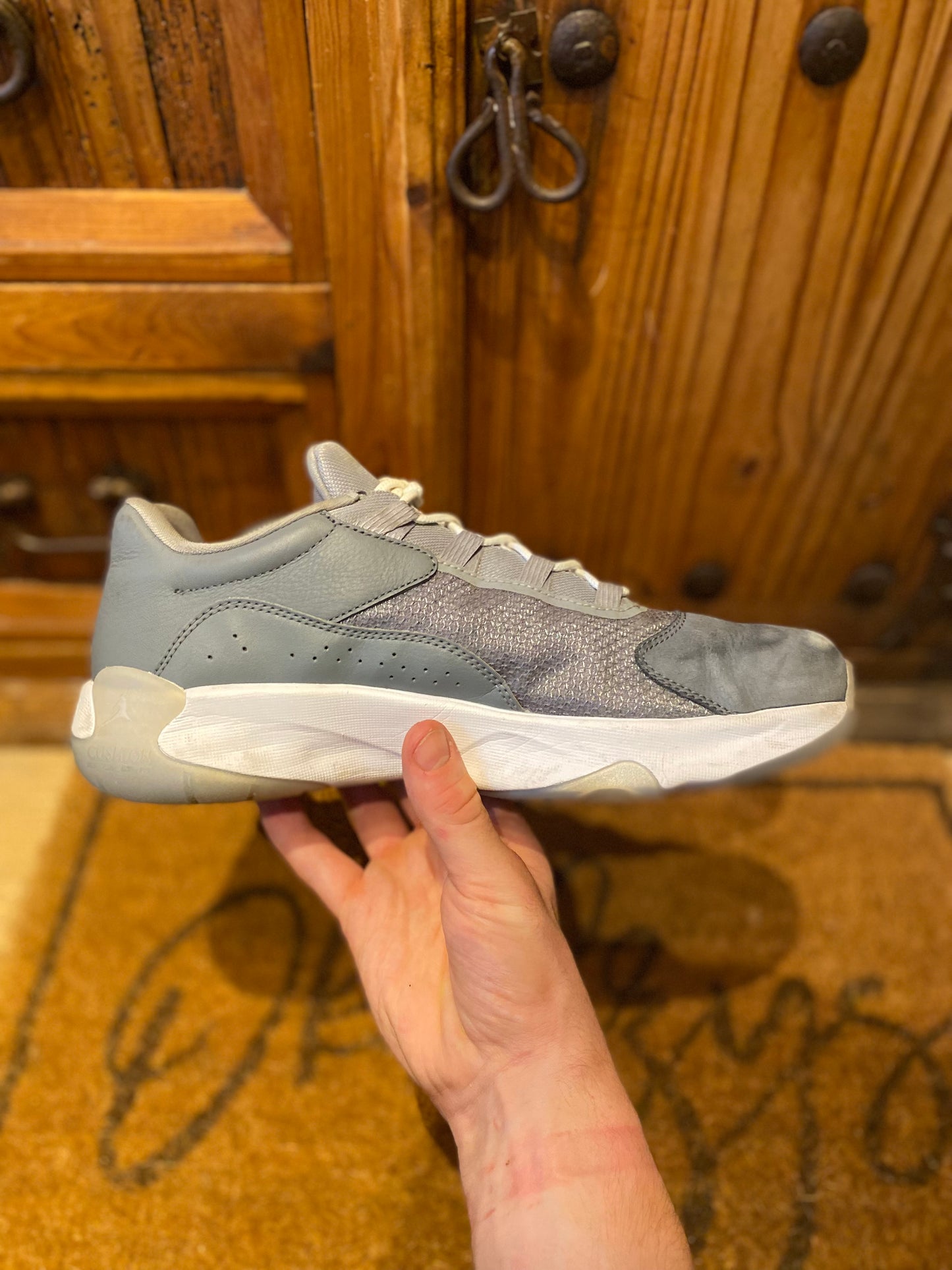 JORDAN 11 CMFT LOW ‘COOL GREY’ - UK 9.5