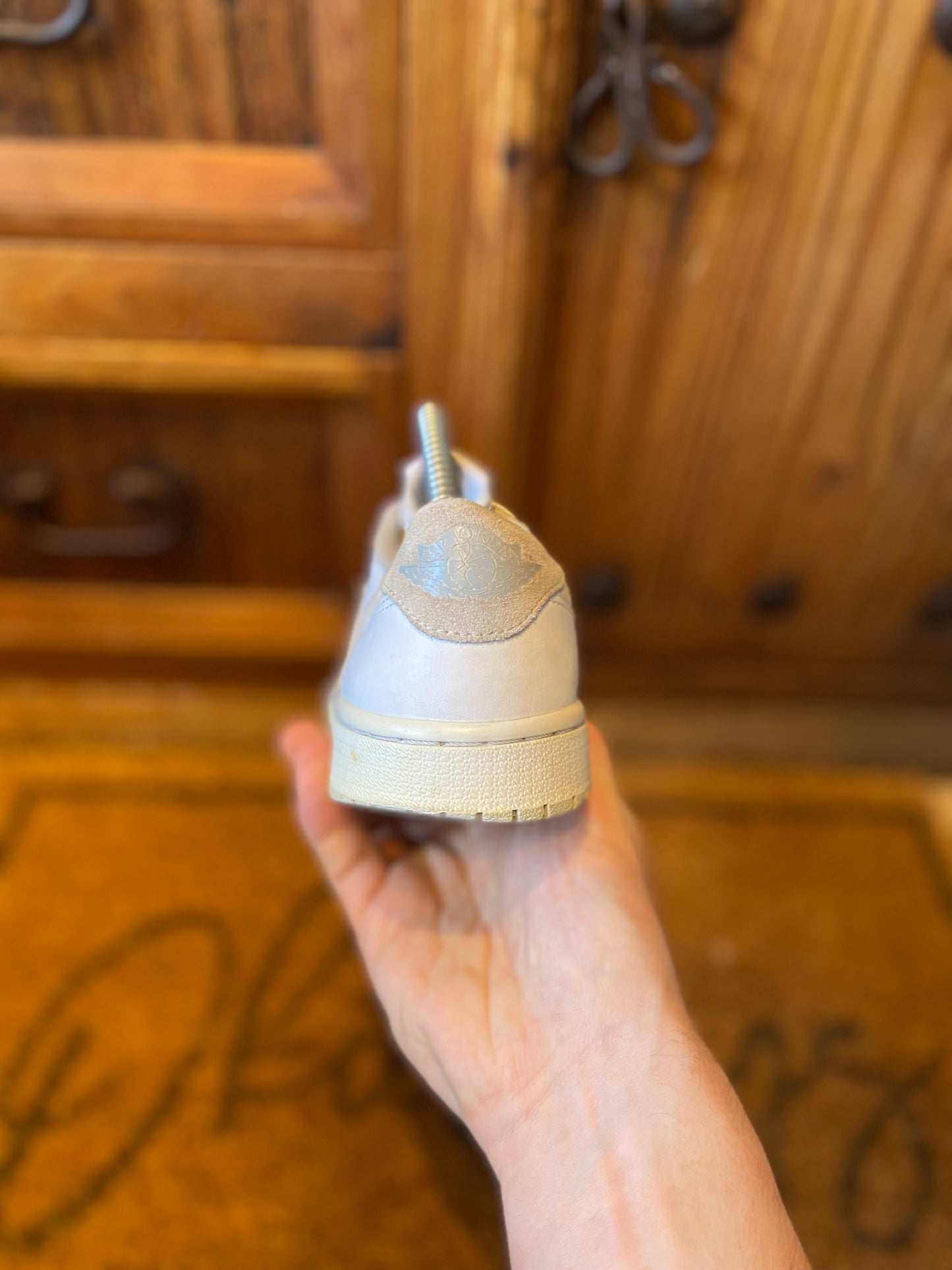 JORDAN 1 LOW ‘NEUTRAL GREY’ - UK 5