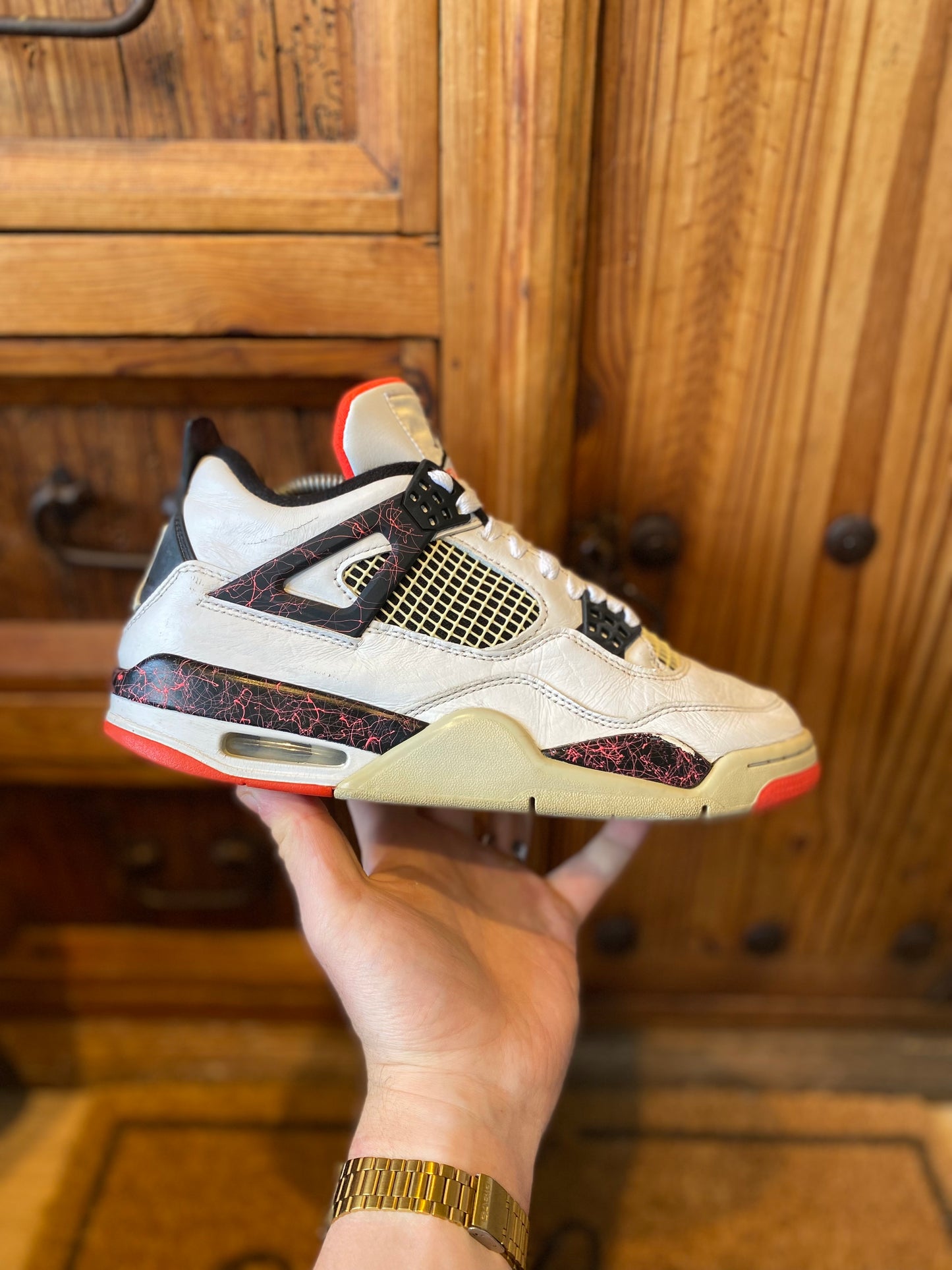 JORDAN 4 ‘FLIGHT NOSTALGIA’ - UK 8