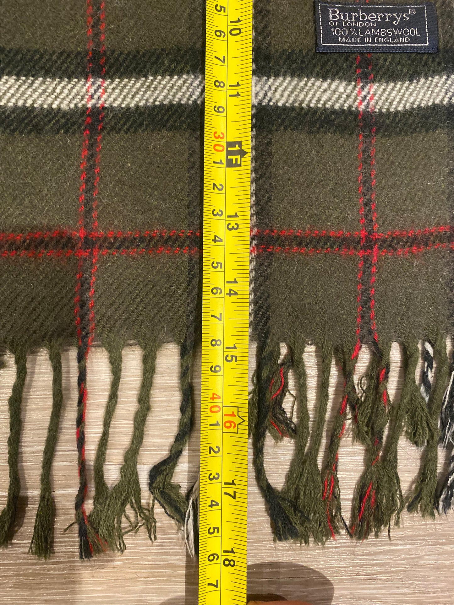 BURBERRY 100% LAMBSWOOL SCARF