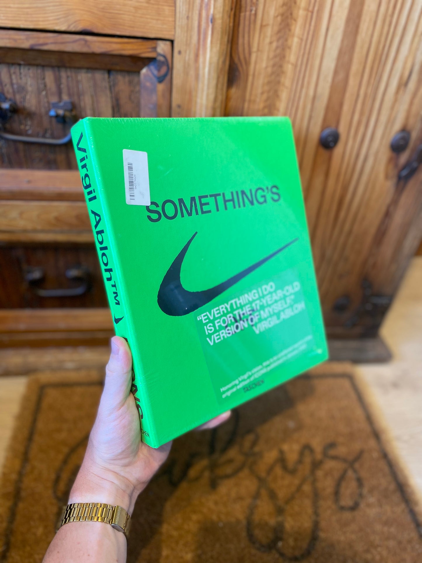 VIRGIL ABLOH X NIKE ICONS ‘THE TEN’ SOMETHING’S OFF BOOK - BRAND NEW
