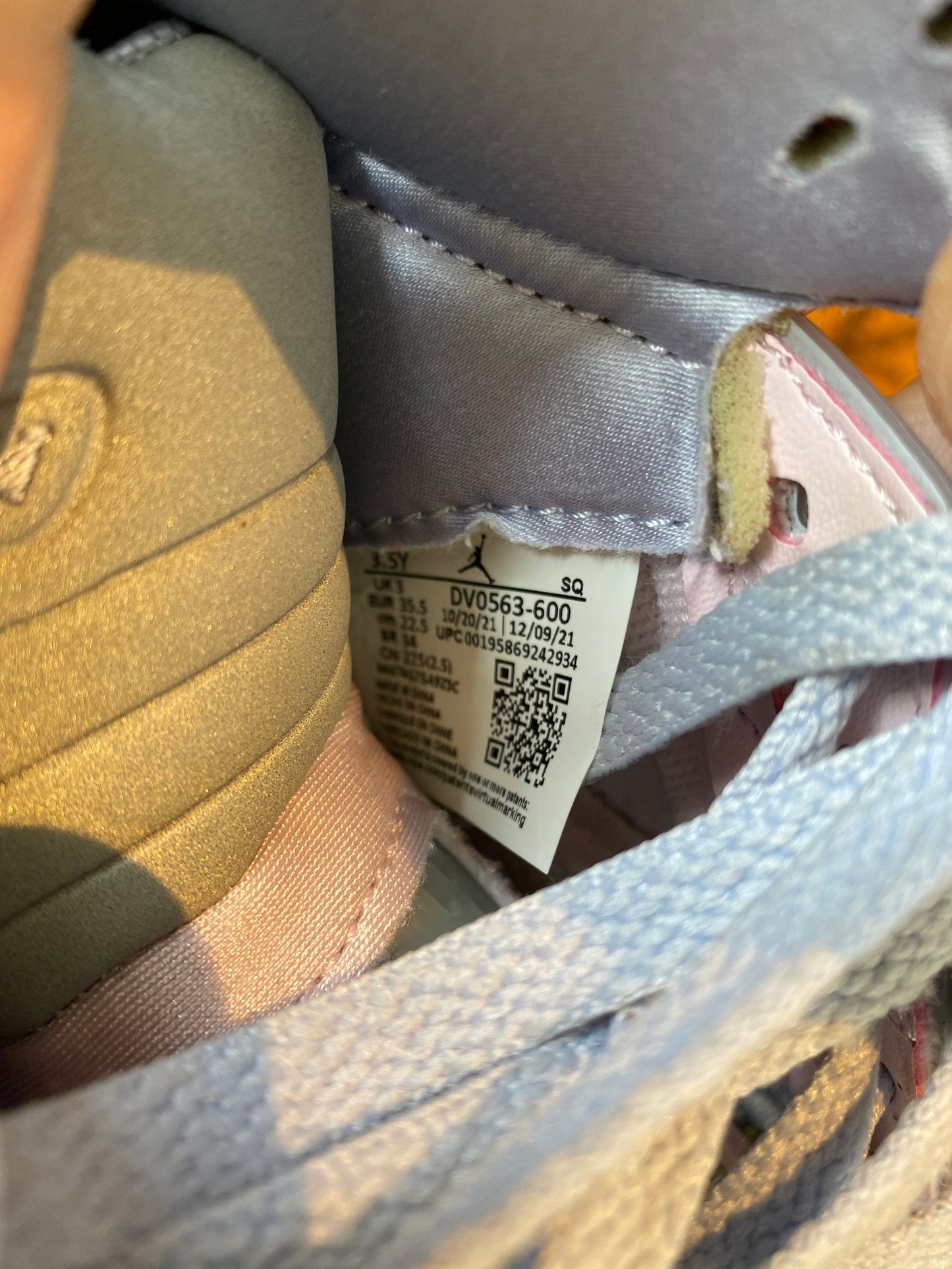 JORDAN 5 ‘EASTER’ - UK 3