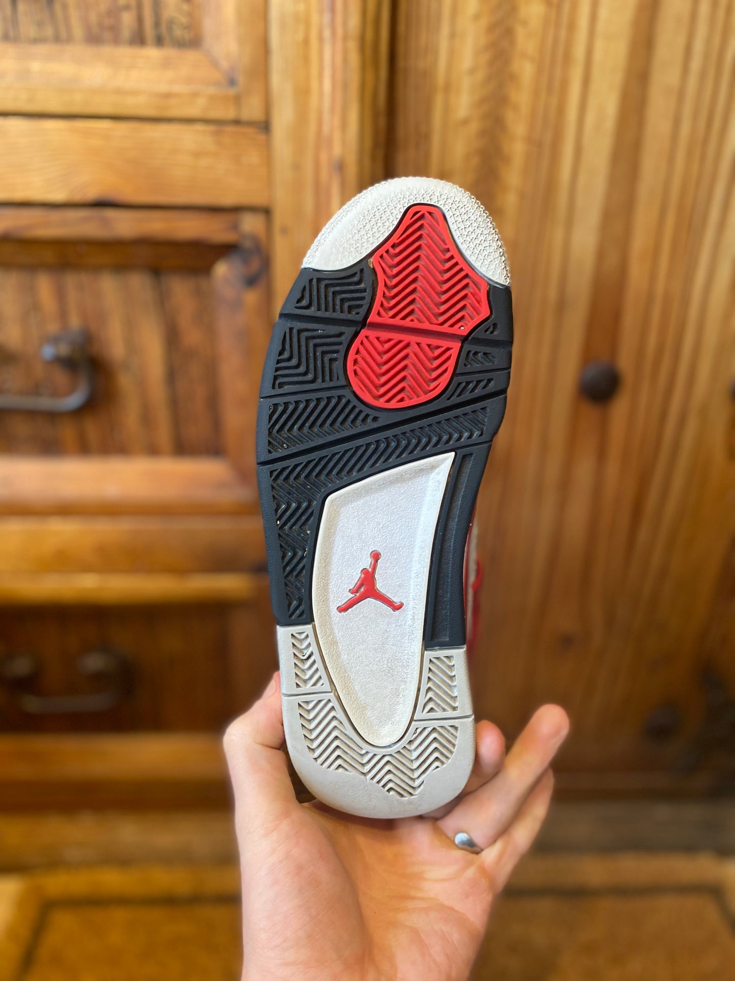 JORDAN 4 ‘RED CEMENT’ - UK 6