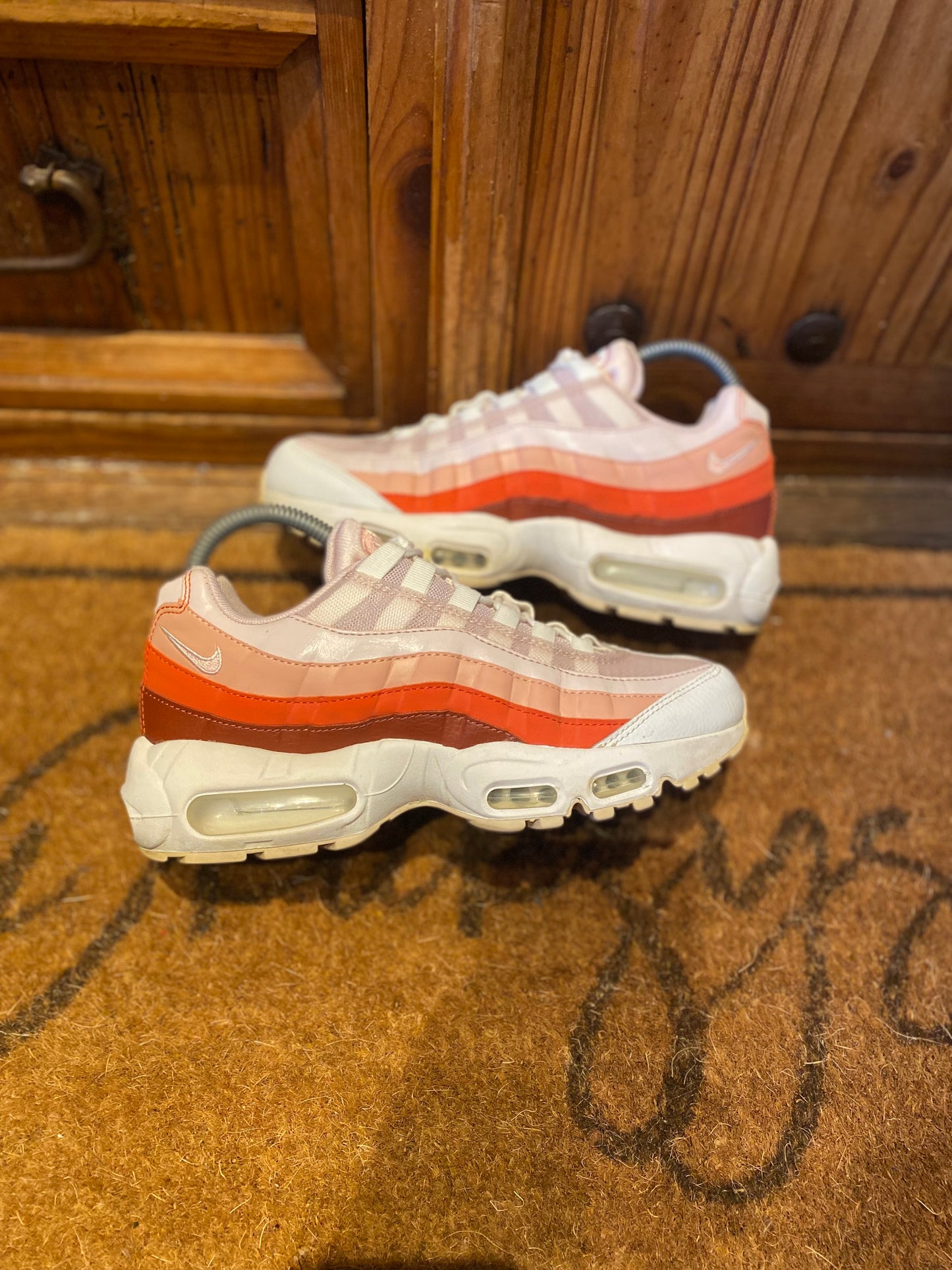 NIKE AIR MAX 95 ‘ROSE CORAL’ - UK 4.5