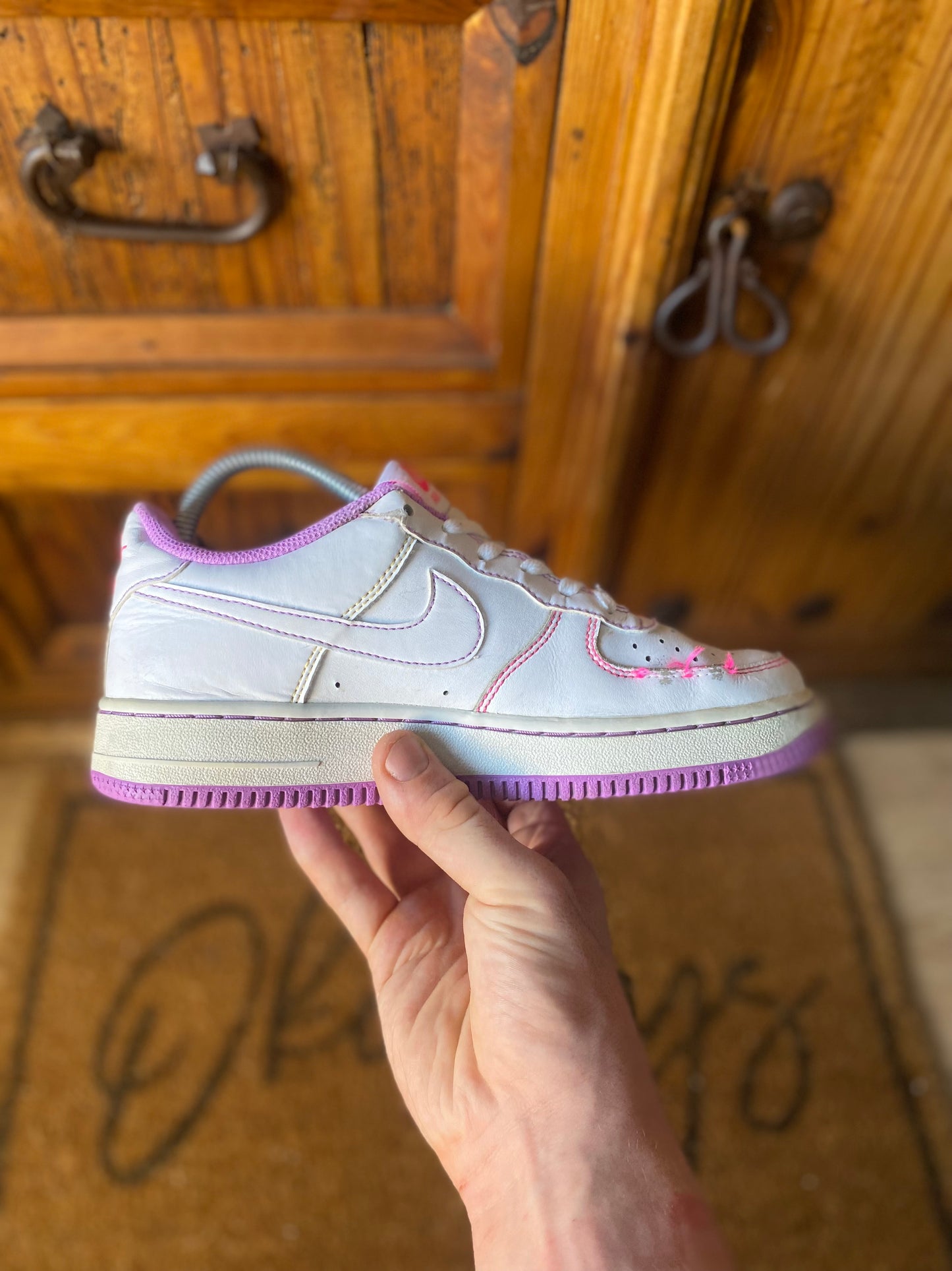 NIKE AIR FORCE 1 ‘CONTRAST STITCH FUCHSIA GLOW’ - UK 5