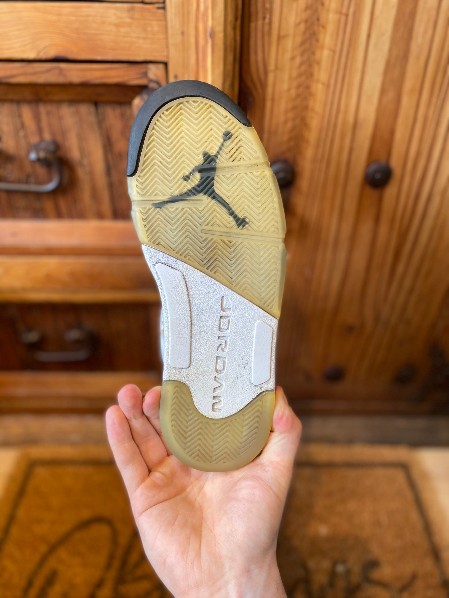 JORDAN 5 ‘WHITE METALLIC’ - UK 7.5