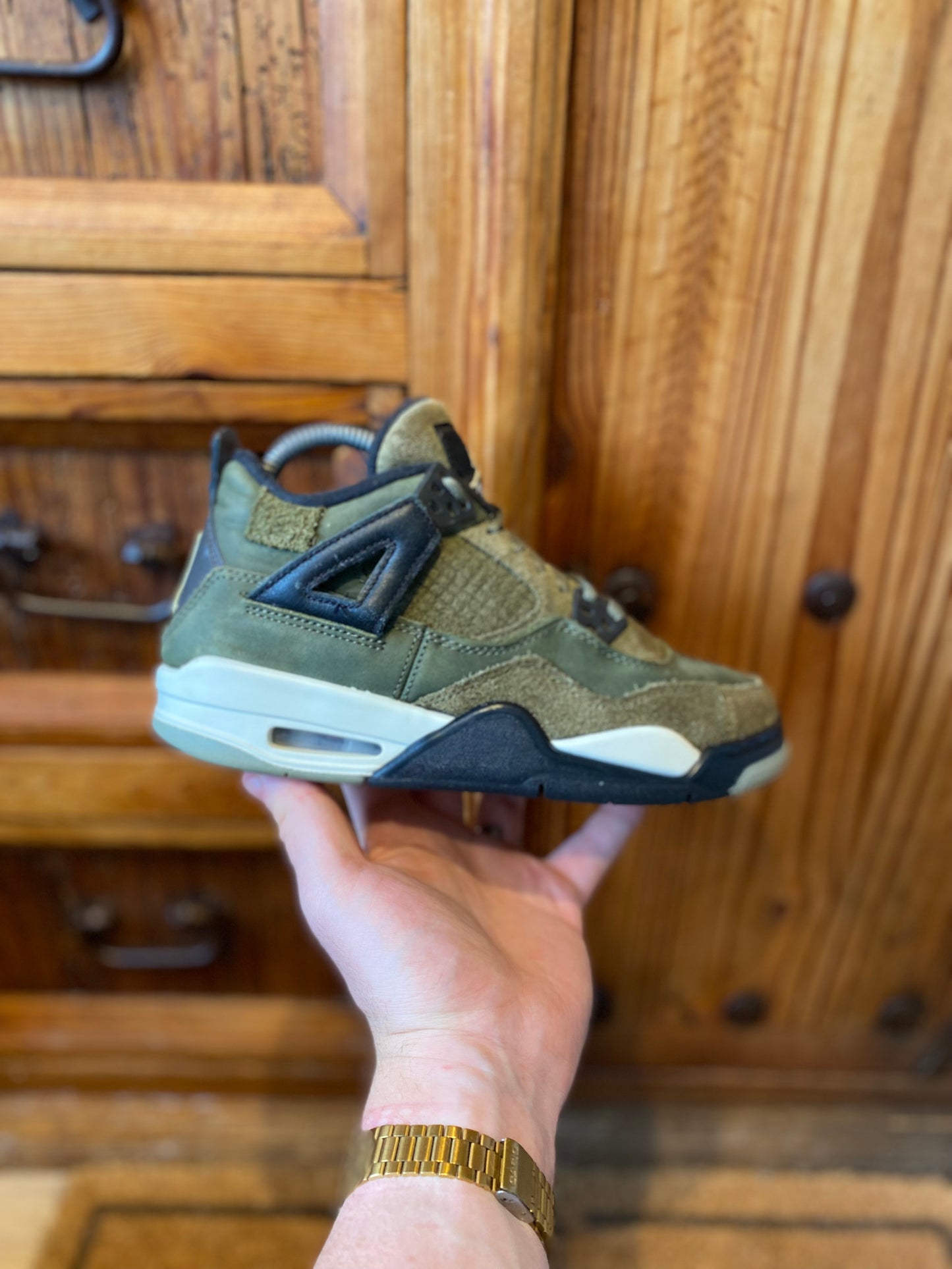 JORDAN 4 ‘CRAFT MEDIUM OLIVE’ - UK 5