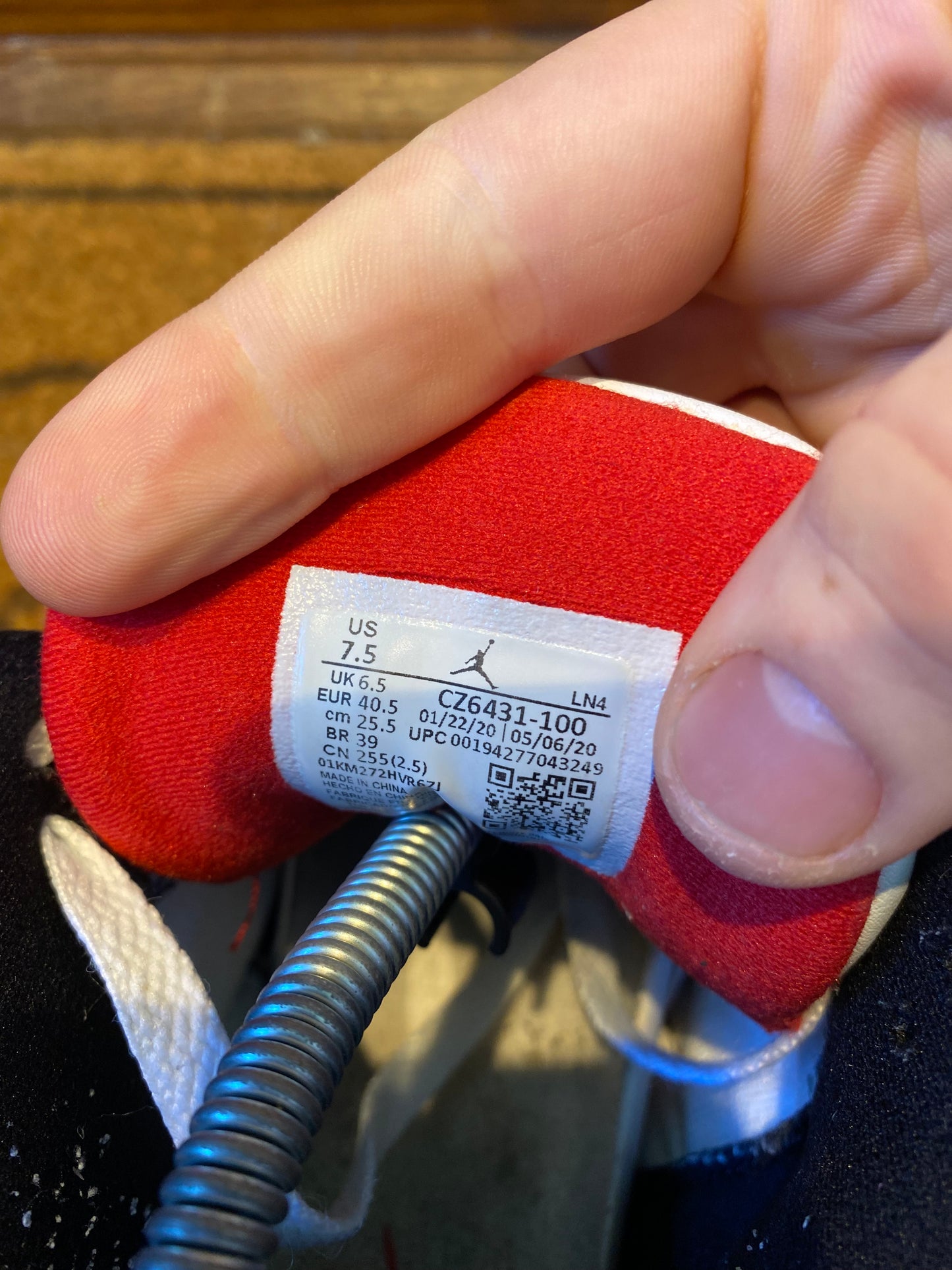 JORDAN 3 ‘SE FIRE RED DENIM’ - UK 6.5