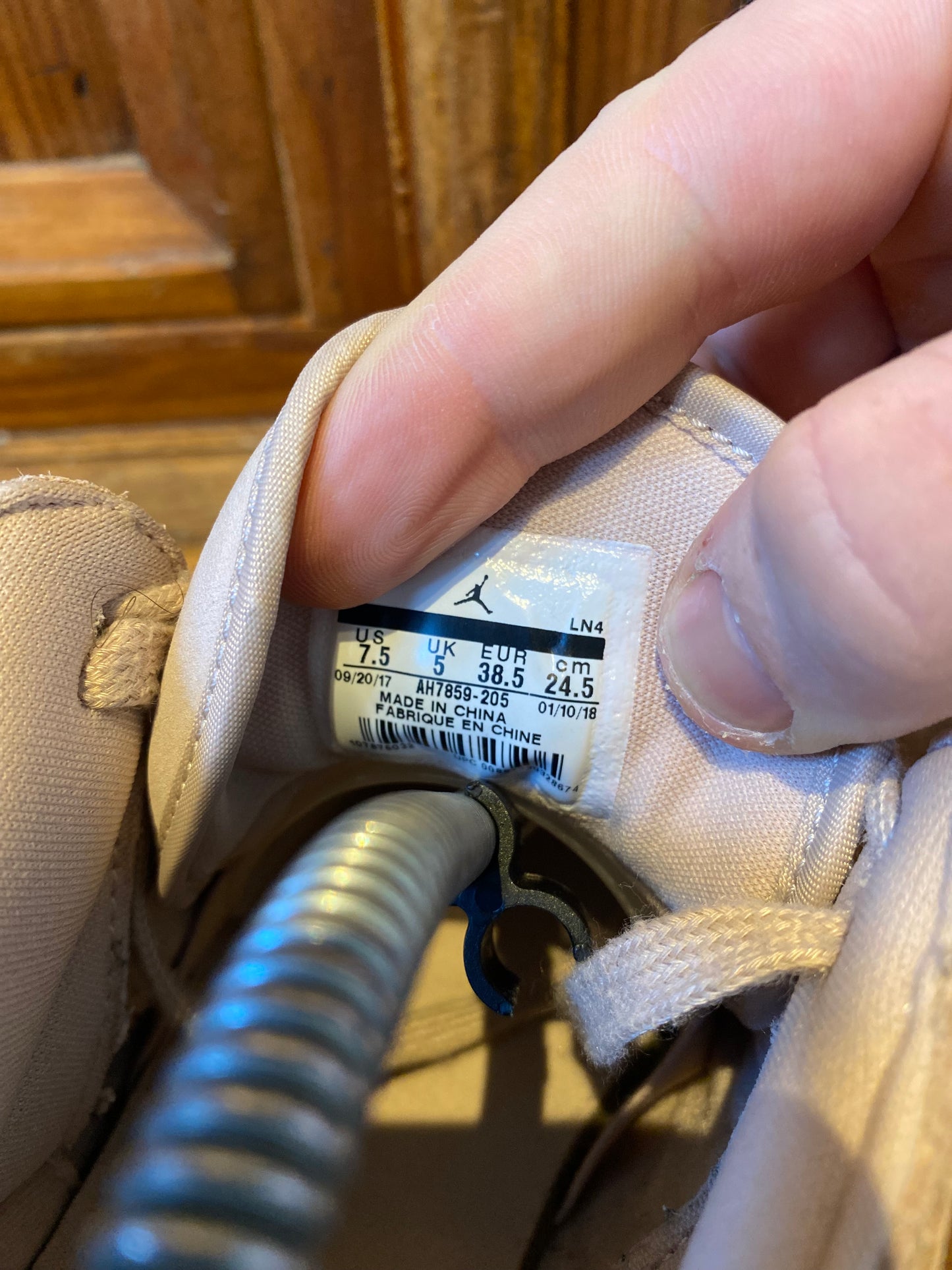 JORDAN 3 ‘PARTICLE BEIGE’ - UK 5