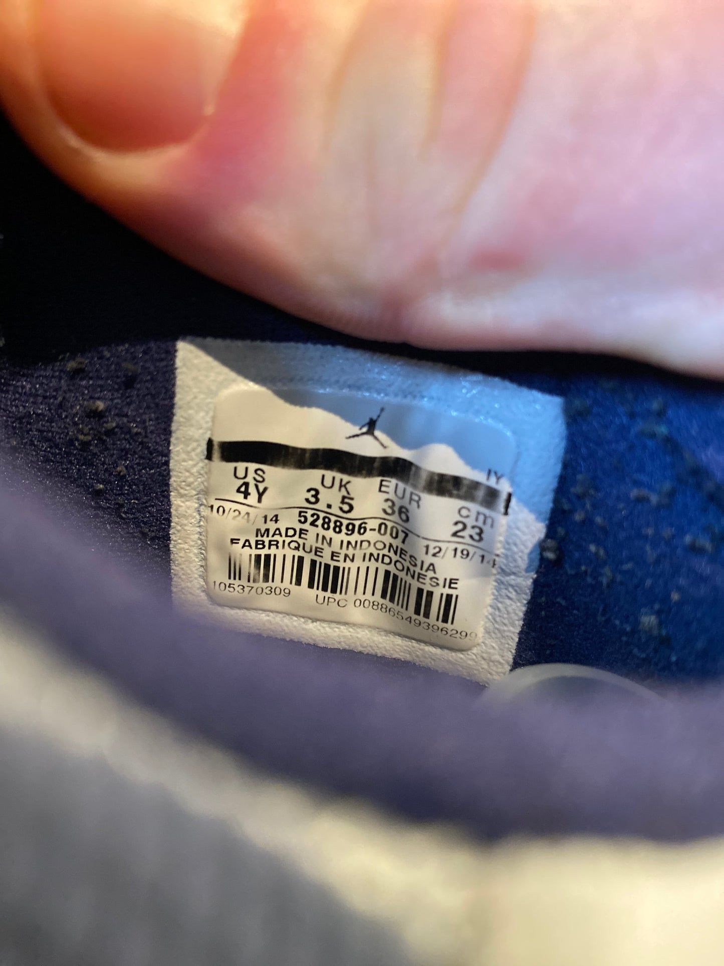 JORDAN 11 LOW ‘GEORGETOWN’ - UK 3.5