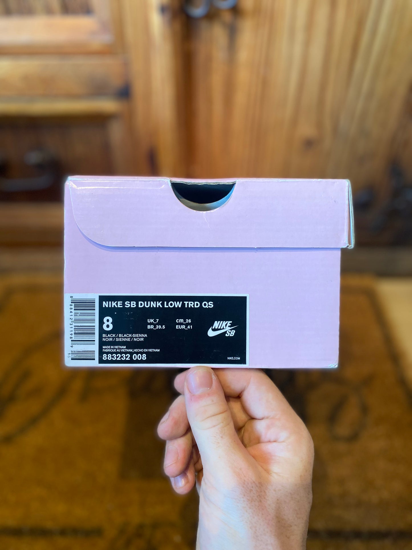 NIKE SB DUNK LOW ‘BLACK PIGEON’ - *RARE* - UK 7