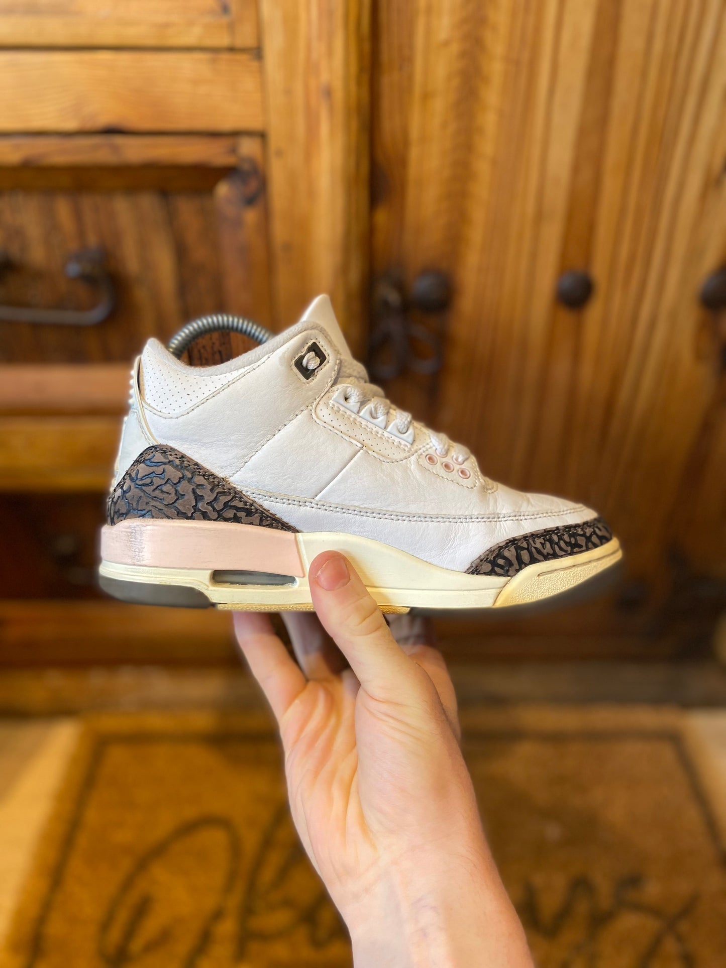 JORDAN 3 ‘NEAPOLITAN DARK MOCHA’ - UK 3