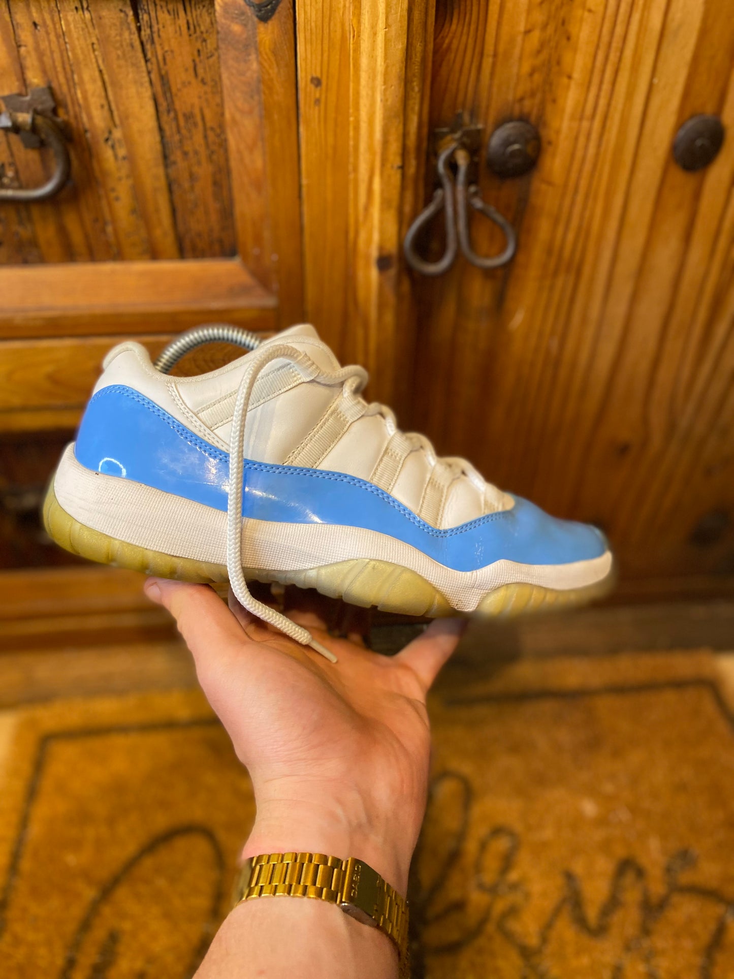 JORDAN 11 LOW ‘UNIVERSITY BLUE’ - UK 7.5