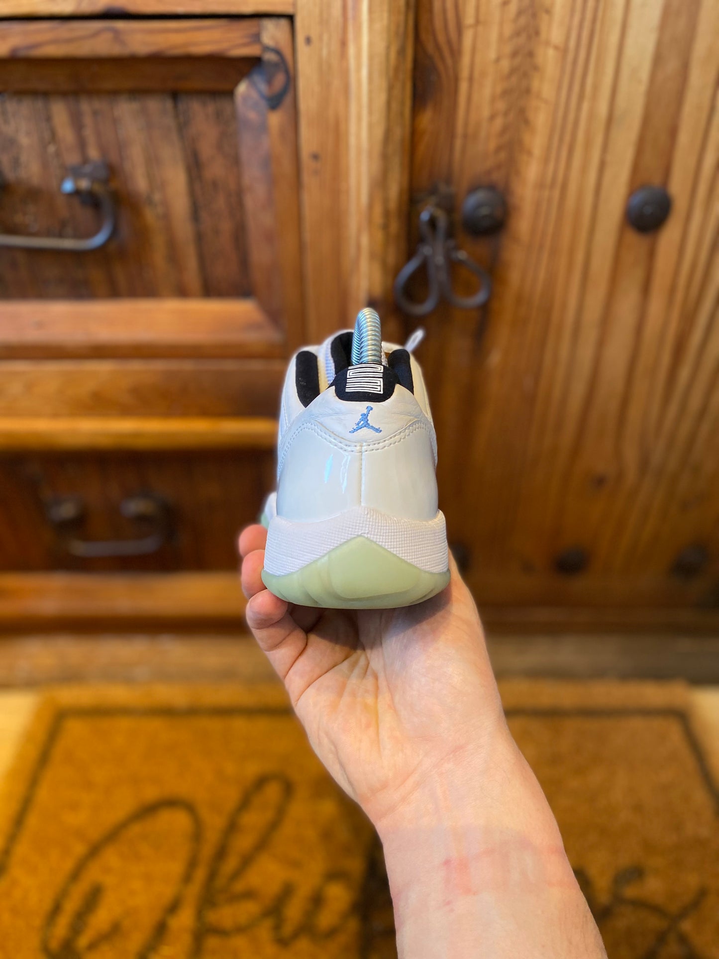 JORDAN 11 LOW ‘LEGEND BLUE’ - UK 5
