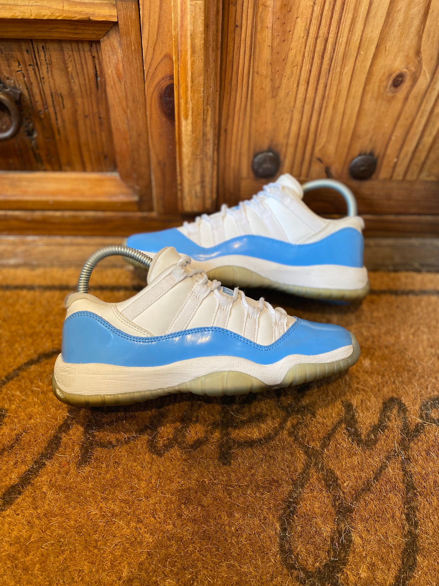 JORDAN 11 LOW ‘UNIVERSITY BLUE’ - UK 4