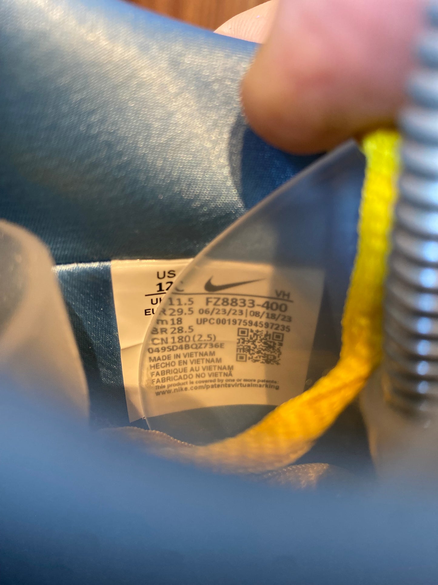 NIKE SB DUNK LOW X POWERPUFF GIRLS ‘BUBBLES’ - UK 11.5C