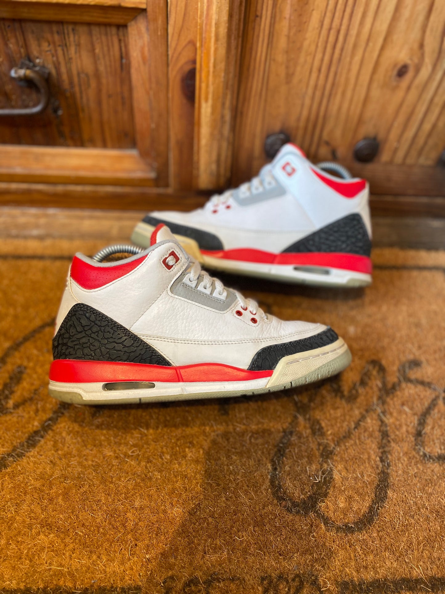 JORDAN 3 ‘FIRE RED’ - UK 5.5