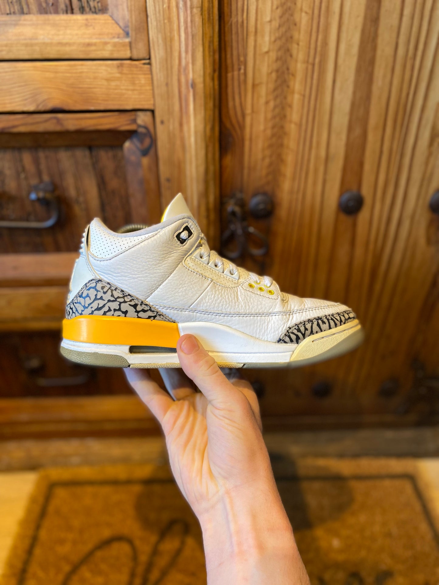 JORDAN 3 ‘LASER ORANGE’ - UK 5