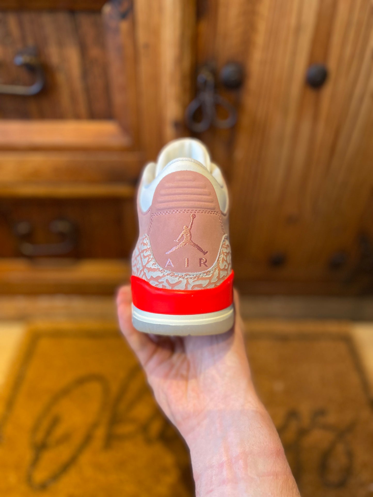 JORDAN 3 ‘RUST PINK’ - UK 6