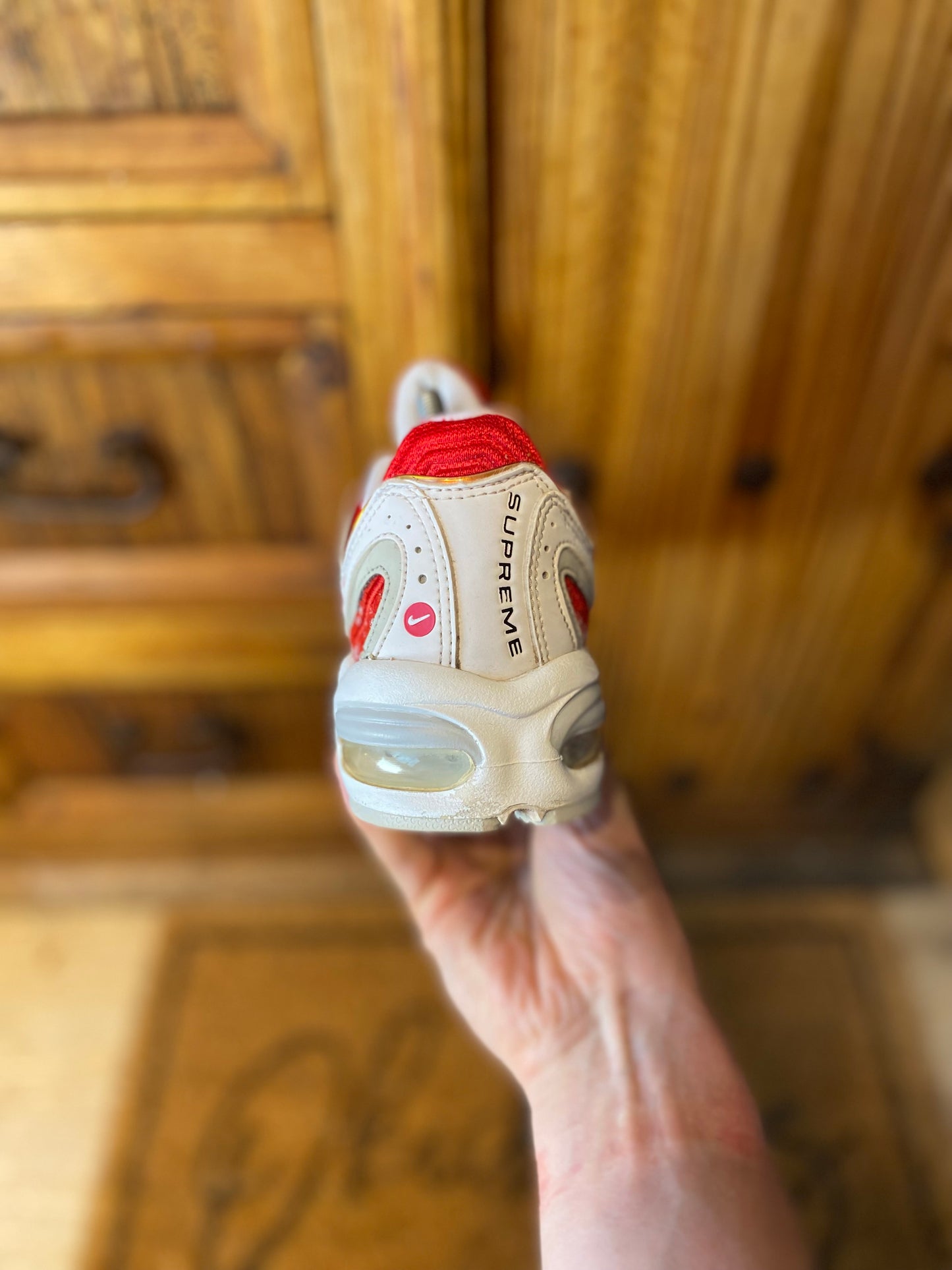 NIKE AIR MAX TAILWIND 4 ‘SUPREME WHITE’ - UK 7
