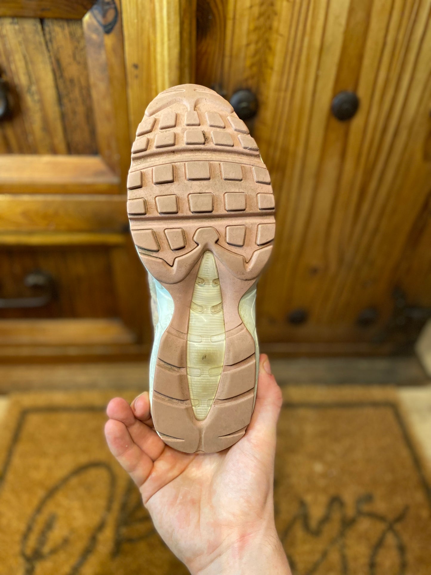 NIKE AIR MAX 95 ‘PARTICLE PINK’ - UK 6