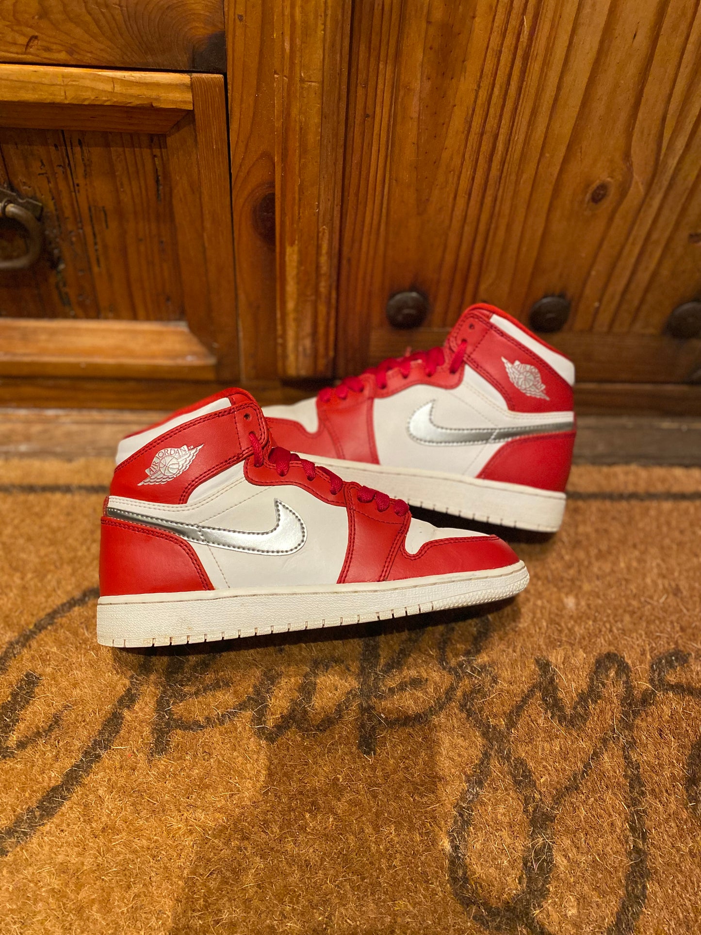 JORDAN 1 HIGH ‘SILVER MEDAL’ - UK 4