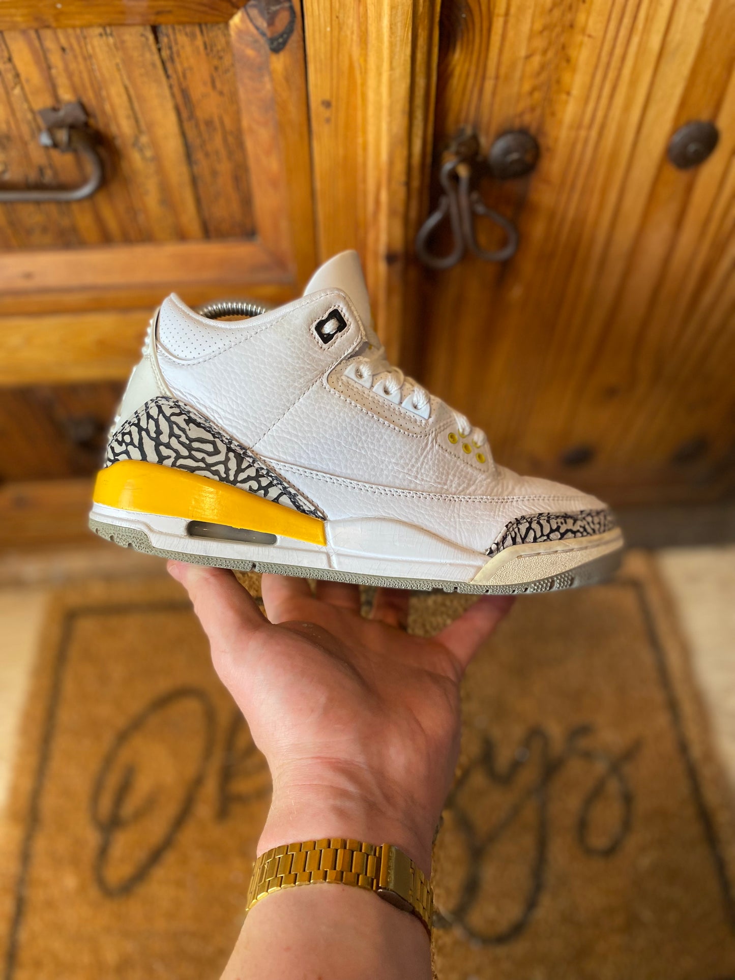 JORDAN 3 ‘LASER ORANGE’ - UK 5.5