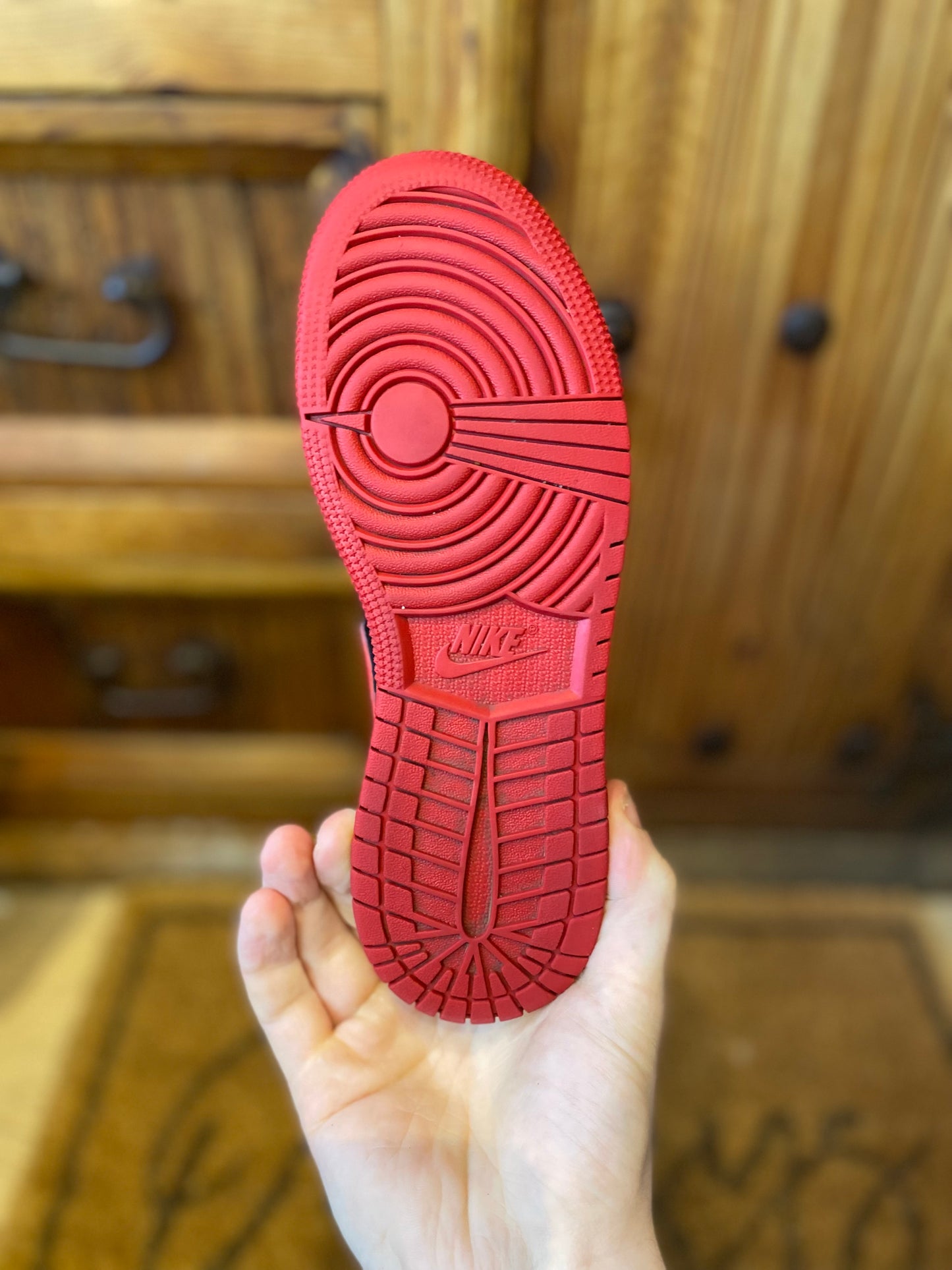 JORDAN 1 MID ‘BANNED’ - UK 4