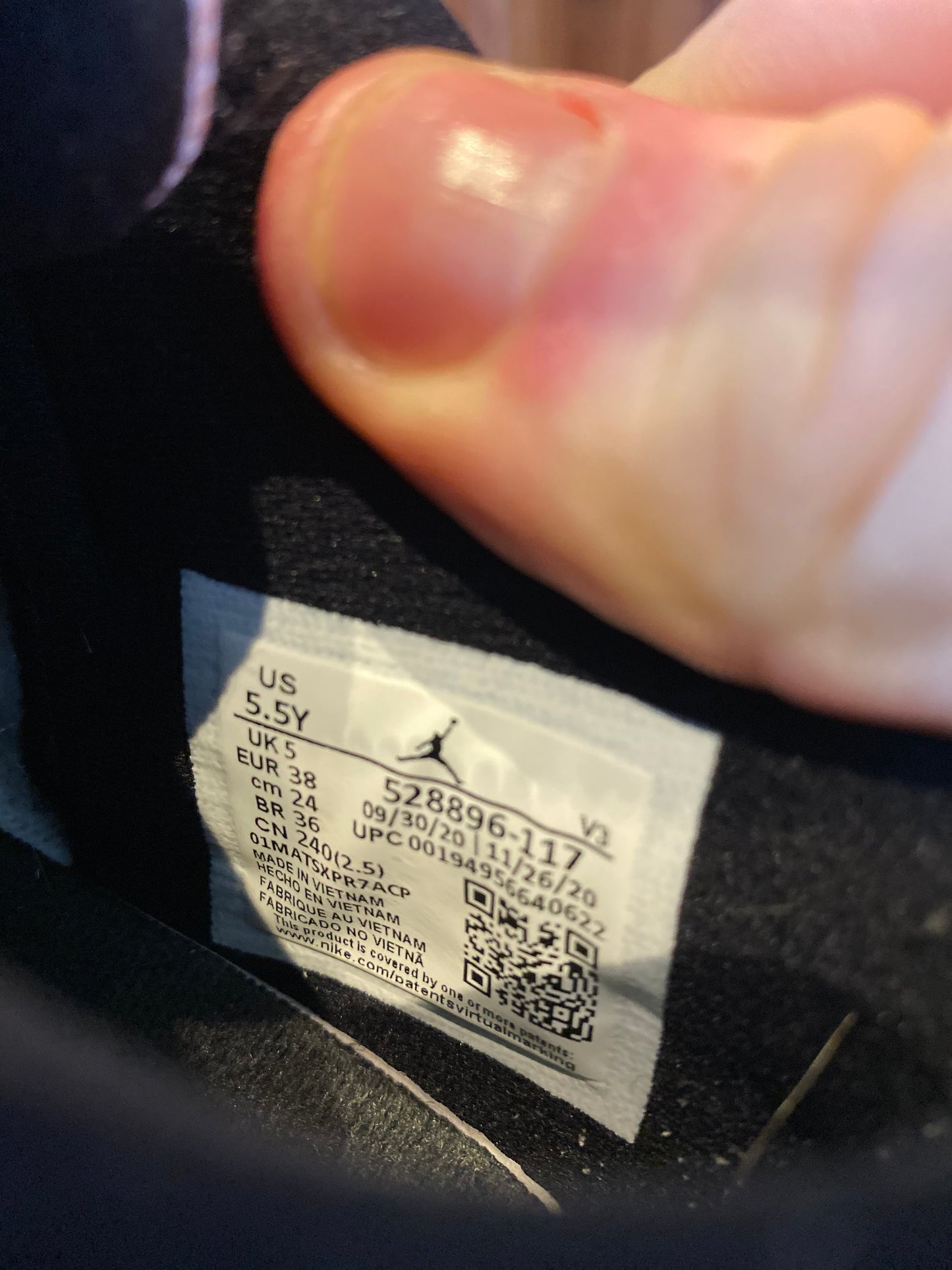 JORDAN 11 LOW ‘LEGEND BLUE’ - UK 5
