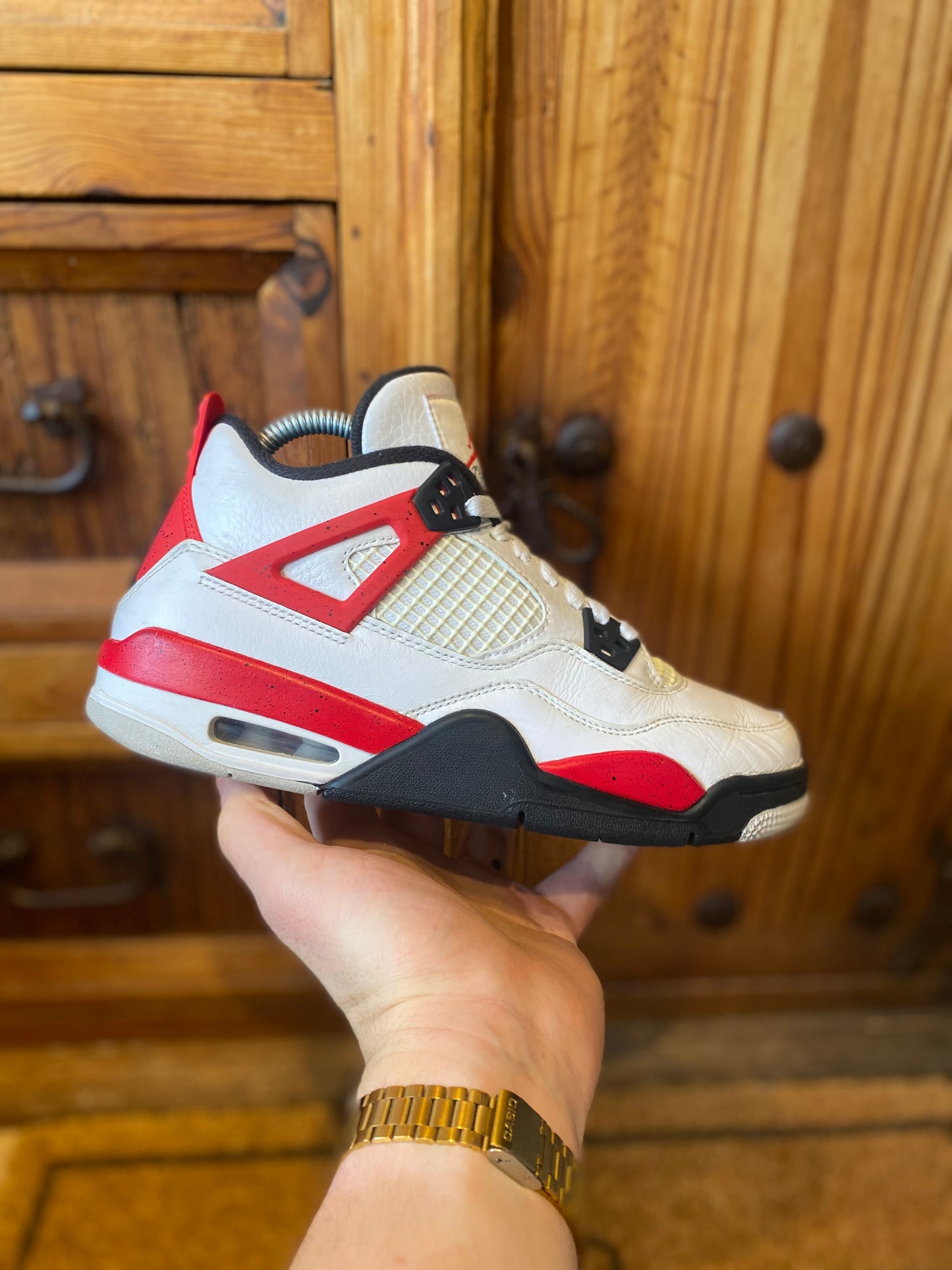 JORDAN 4 ‘RED CEMENT’ - UK 6