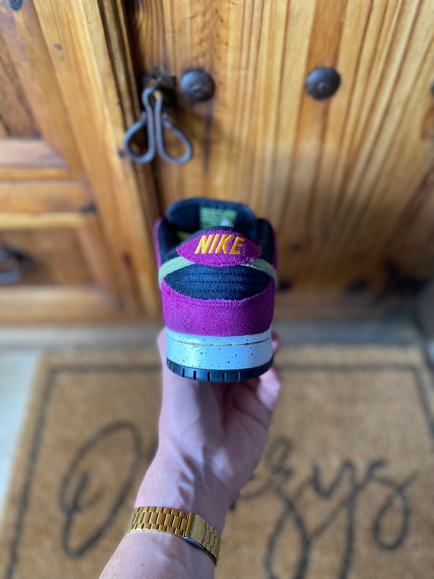NIKE SB DUNK LOW ACG TERRA ‘RED PLUM’ - UK 8.5