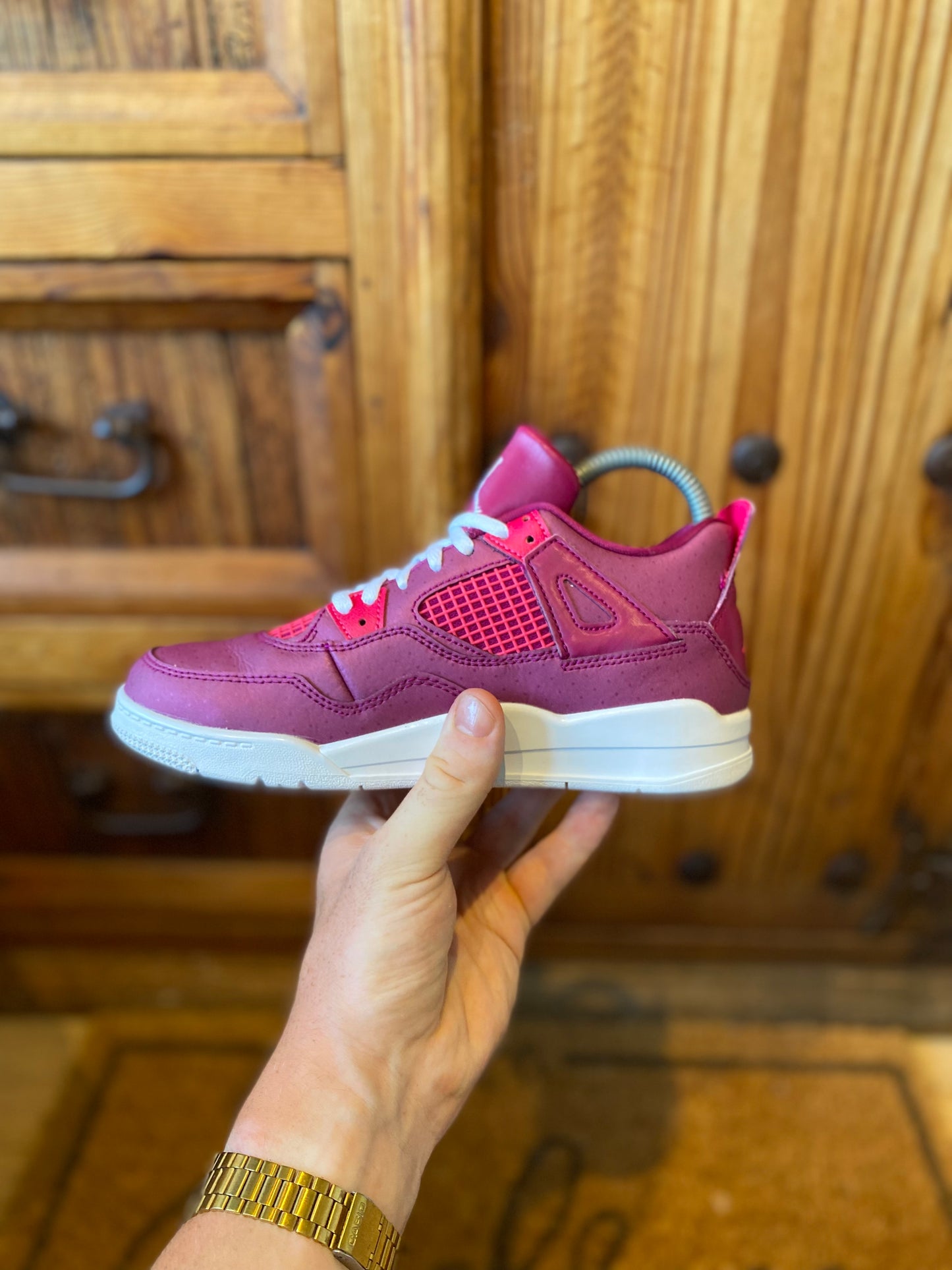 JORDAN 4 ‘VALENTINES DAY’ - UK 2.5 PS
