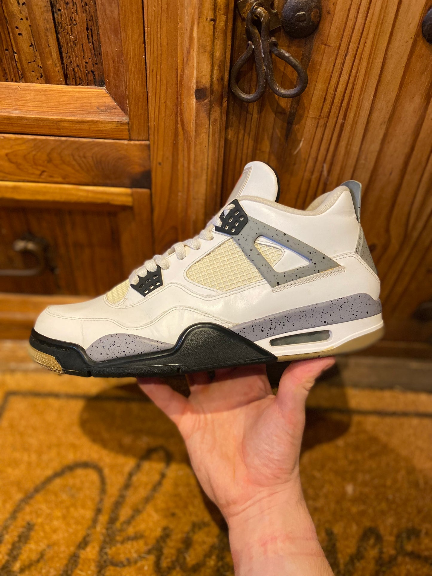 JORDAN 4 ‘WHITE CEMENT’ 2012 - UK 9.5