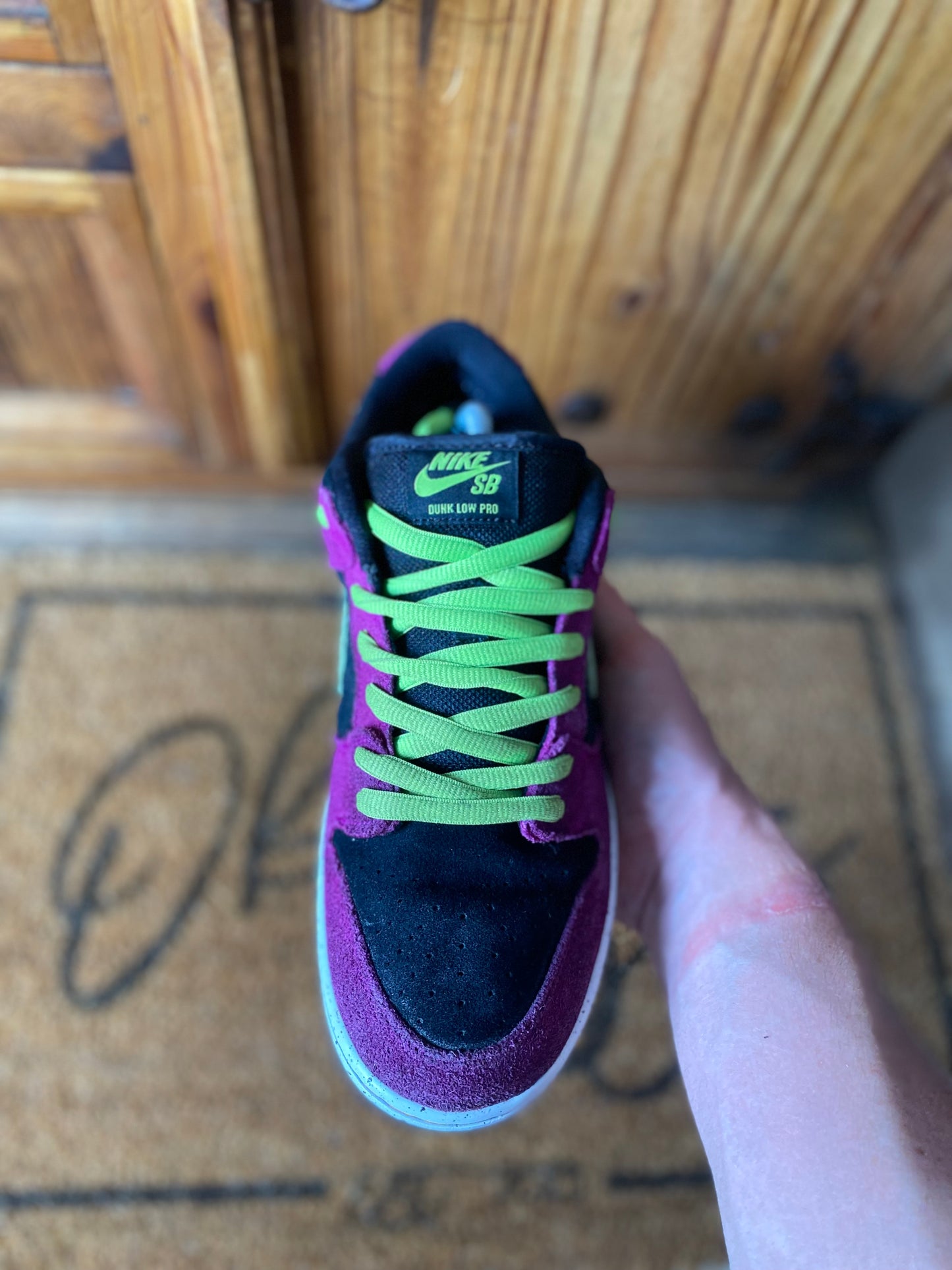 NIKE SB DUNK LOW ACG TERRA ‘RED PLUM’ - UK 8.5