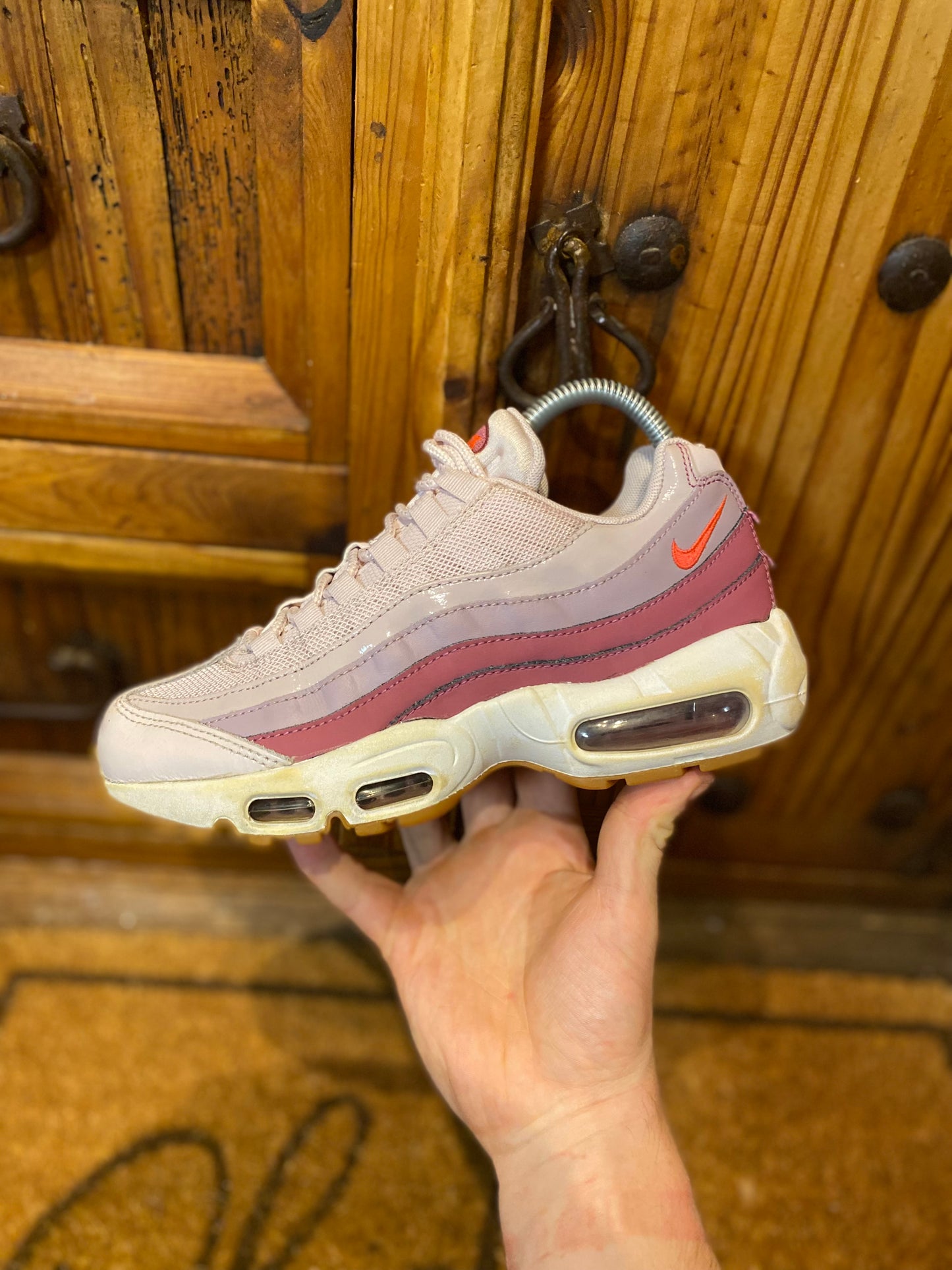 NIKE AIR MAX 95 ‘BARELY ROSE HOT PUNCH’ - UK 5