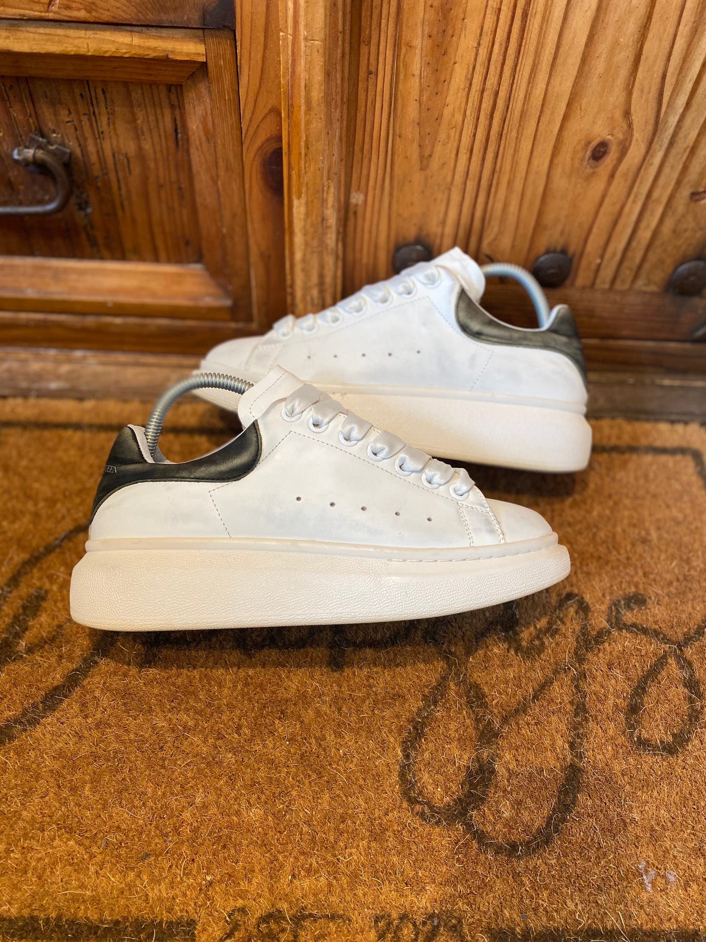 ALEXANDER MCQUEEN OVERSIZED SNEAKER - UK 6.5