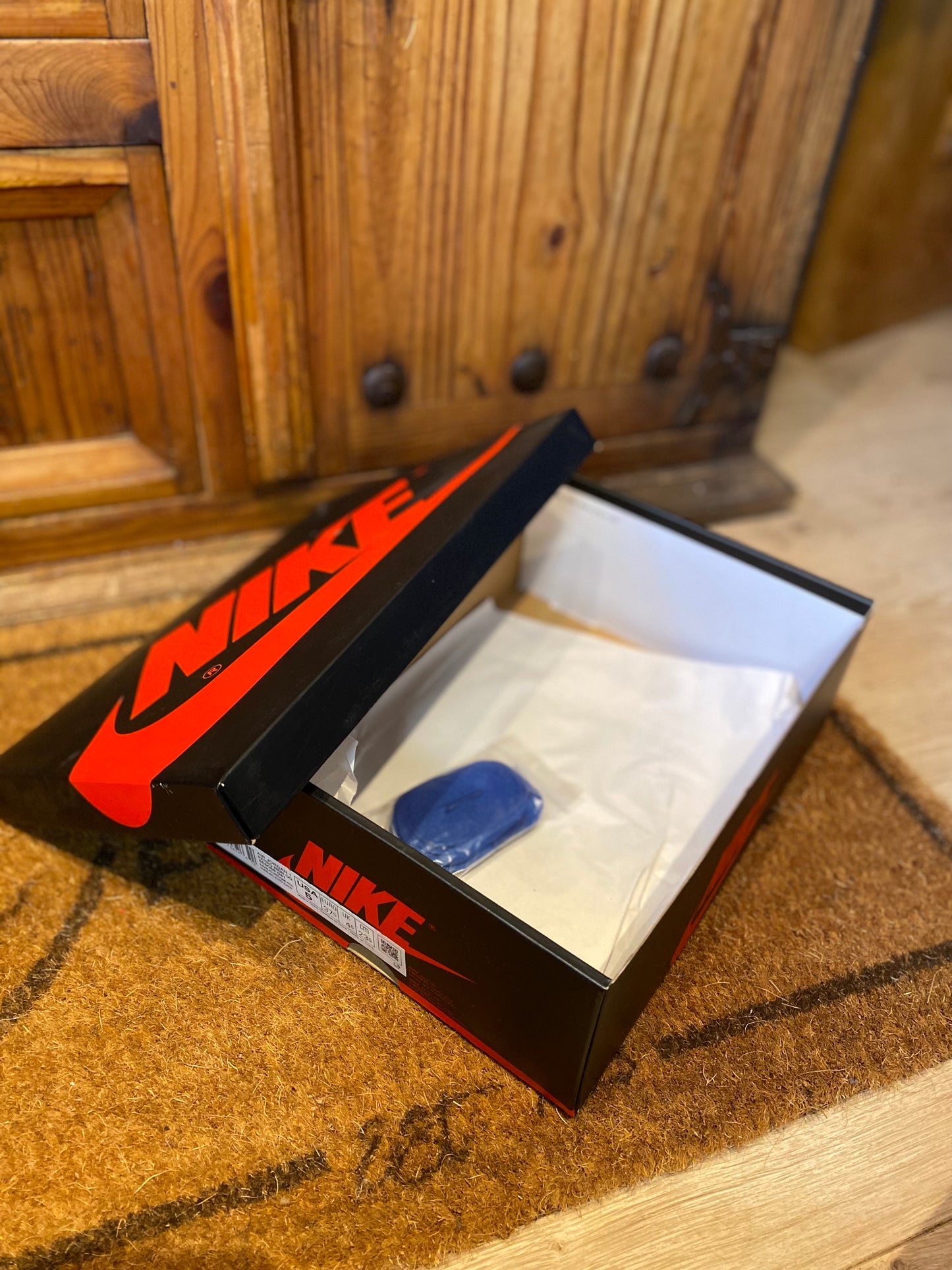 JORDAN 1 HIGH ‘ROYAL TOE’ - UK 4.5