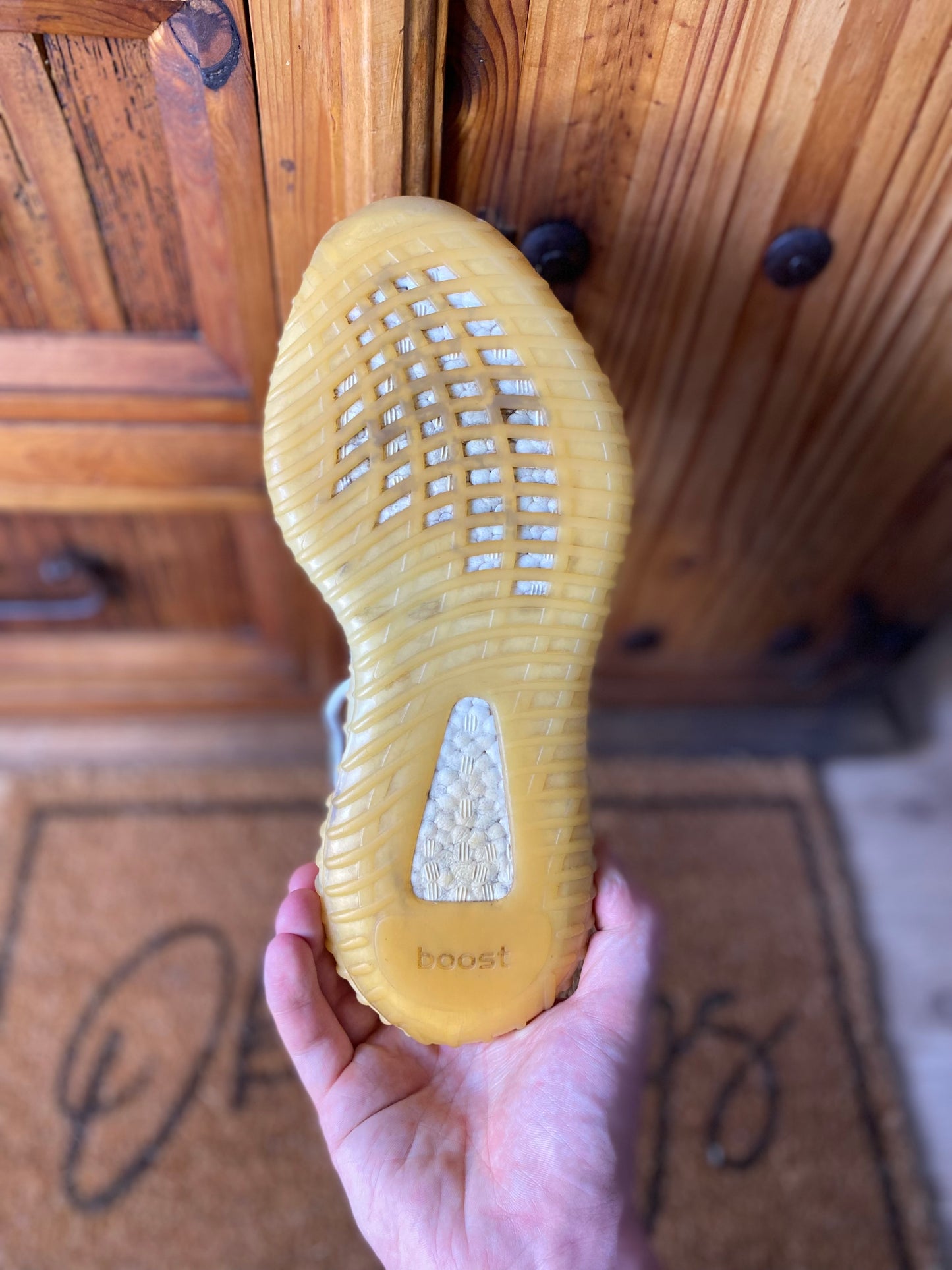 YEEZY 350 ‘CREAM’ - UK 7