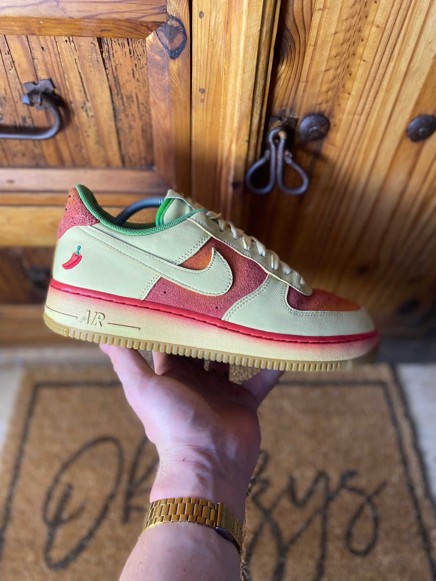 NIKE AIR FORCE 1 ‘CHILLI PEPPER’ - UK 9.5
