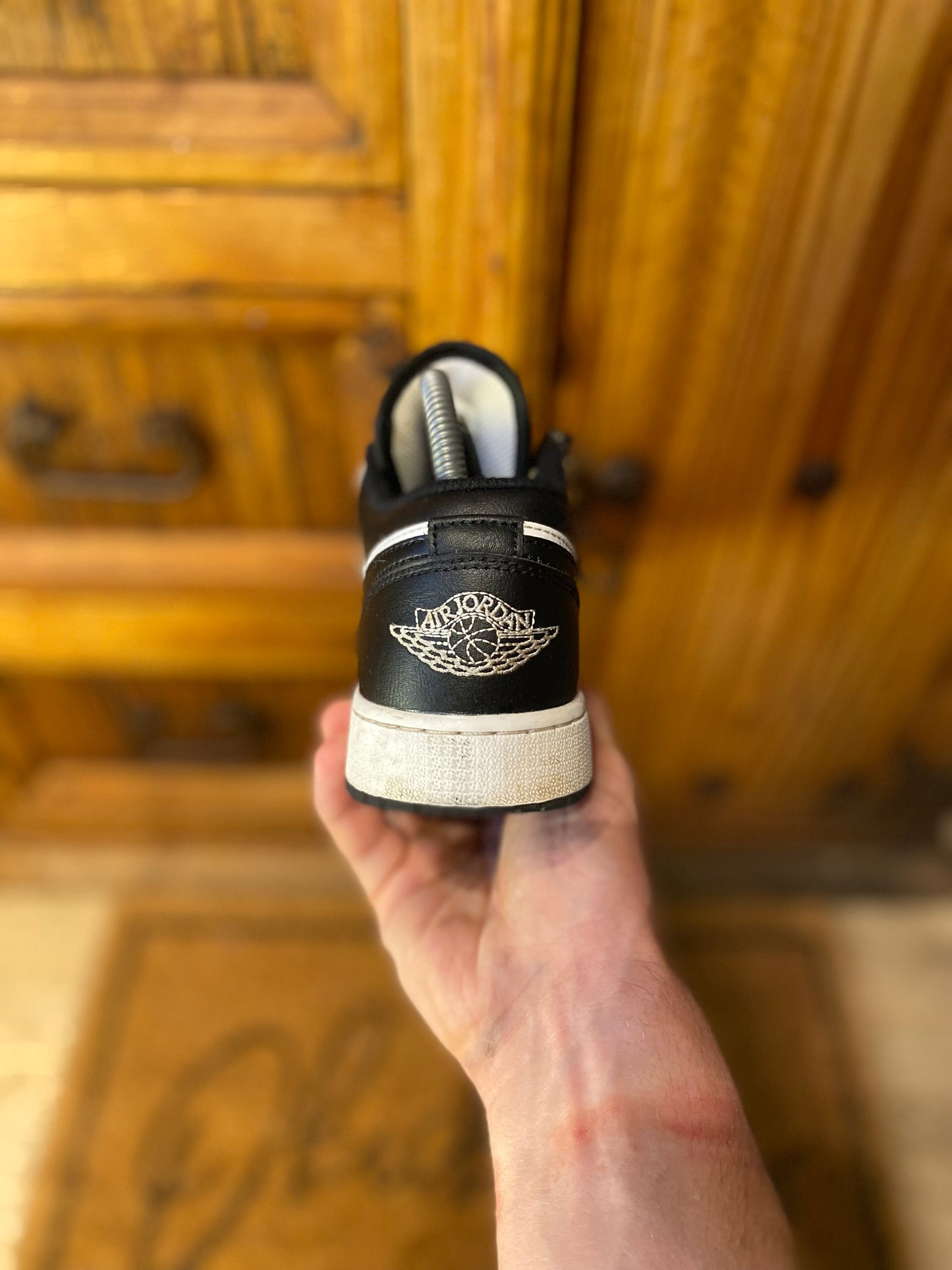 JORDAN 1 LOW ‘WHITE BLACK’ - UK 5
