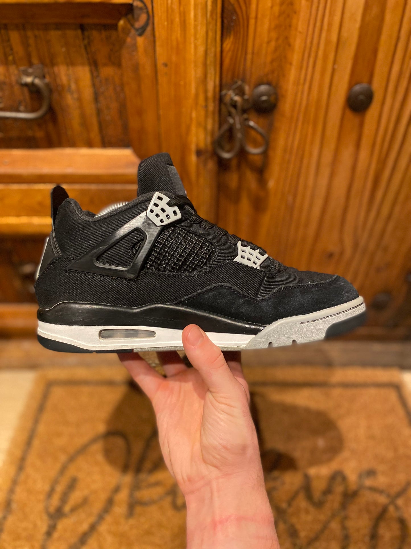 JORDAN 4 ‘BLACK CANVAS’ - UK 8