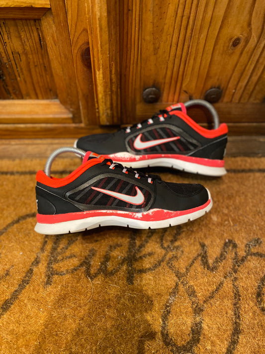 NIKE FLEX TRAINER 4 ‘BLACK PURE PLATINUM’ - UK 4