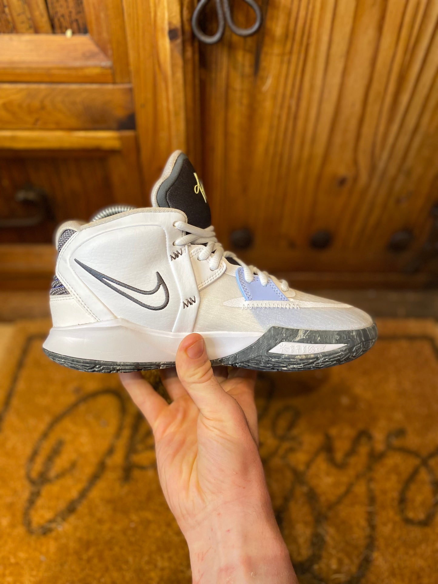 NIKE KYRIE INFINITY ‘SMOKE AND MIRRORS’ - UK 5.5