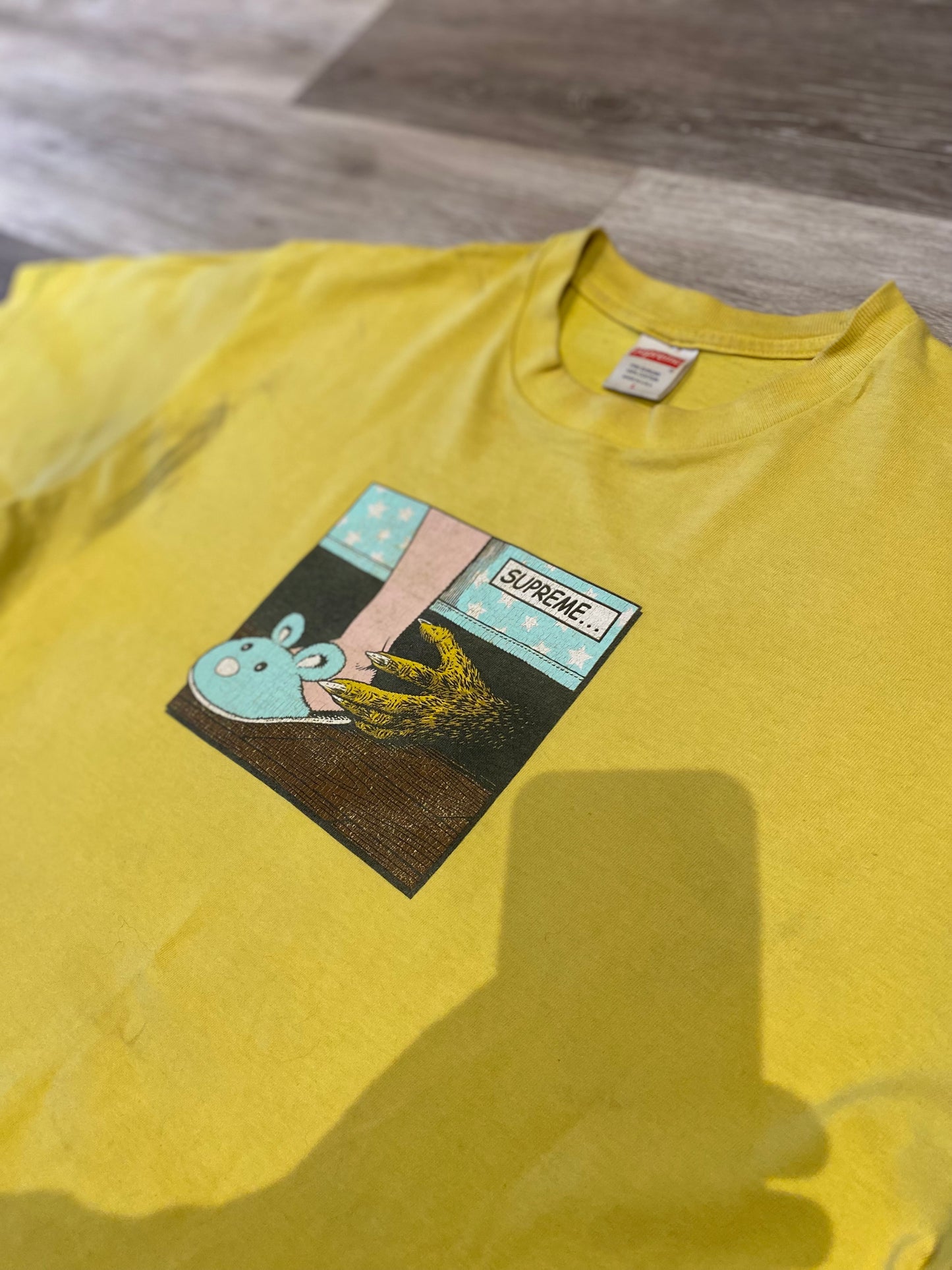 SUPREME BED T-SHIRT - L