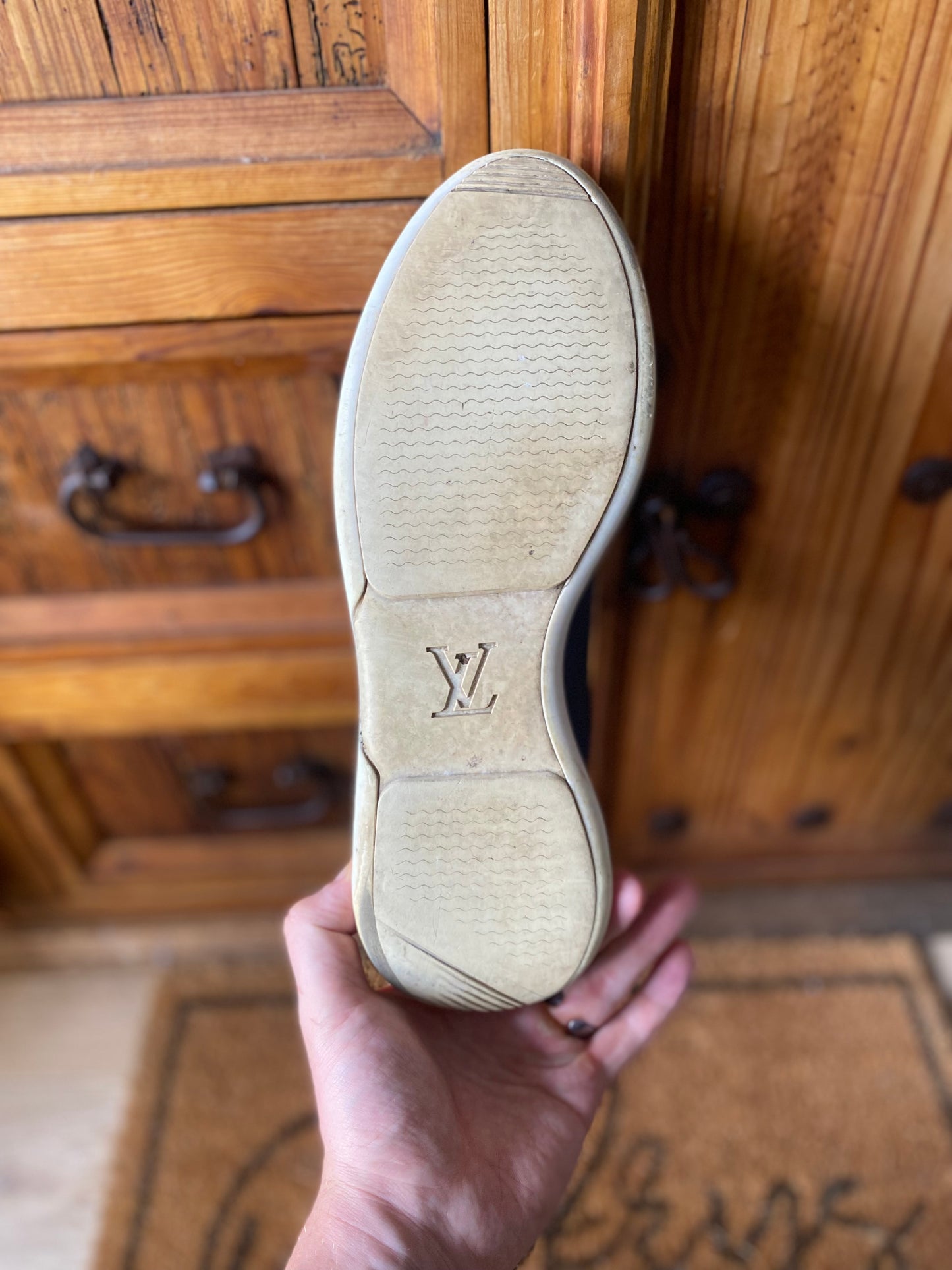 LOUIS VUITTON FASTLANE - UK 11