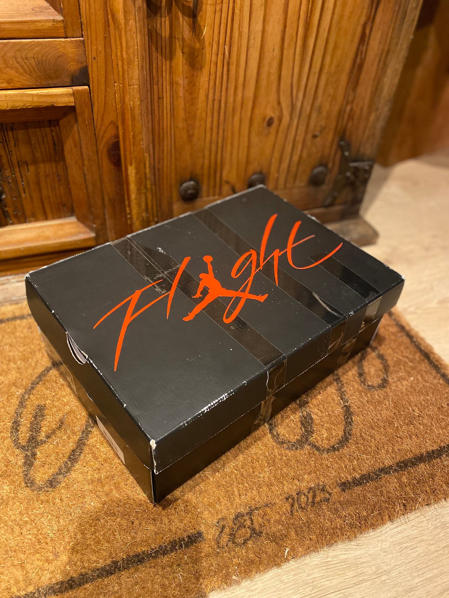 JORDAN 4 ‘BLACK CANVAS’ - UK 8