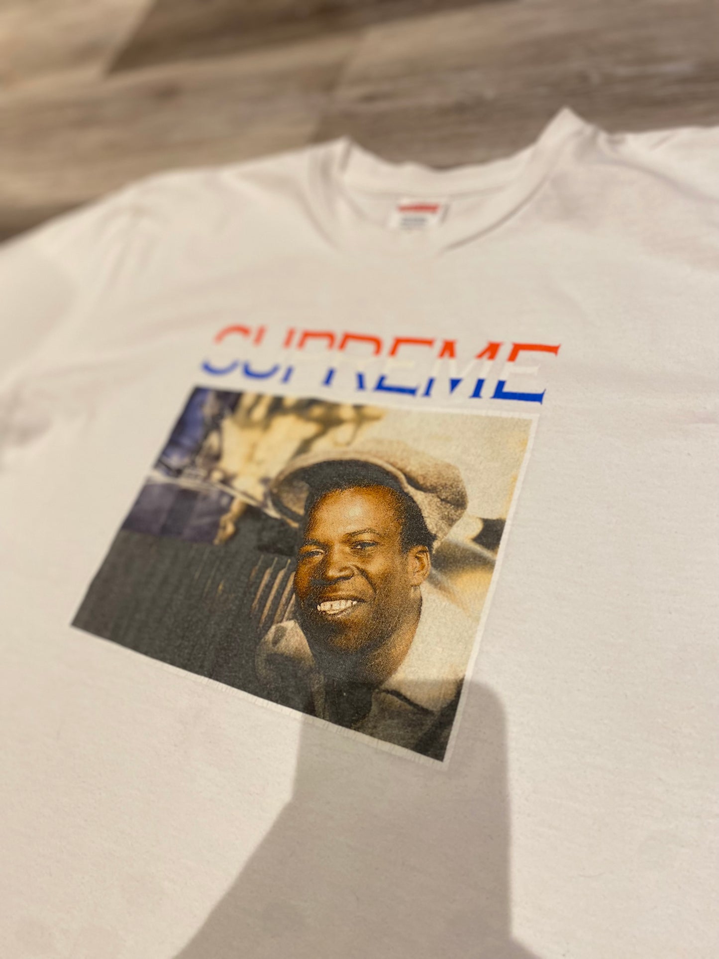 SUPREME BARRINGTON LEVY JAH LIFE ENGLISHMAN TEE - XL