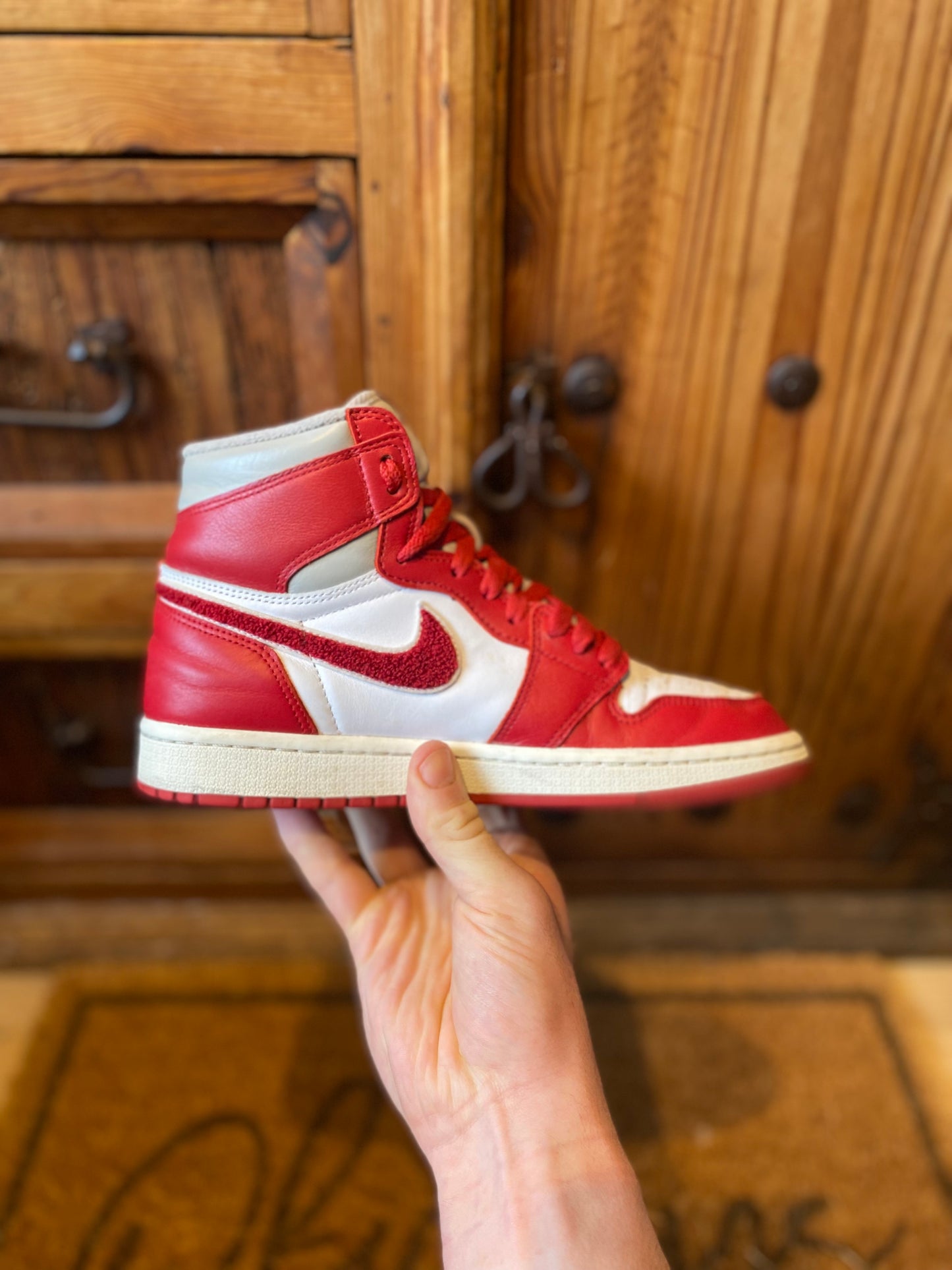 JORDAN 1 HIGH ‘VARSITY RED’ - UK 5.5